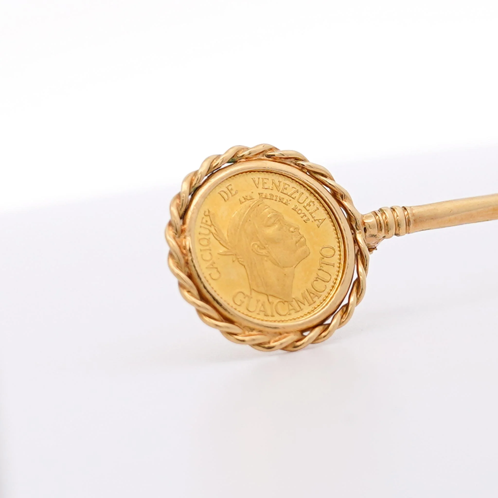 22k Gold Coin Indian Chief of Venezuela Pin - Guaicamacuto - Image 3