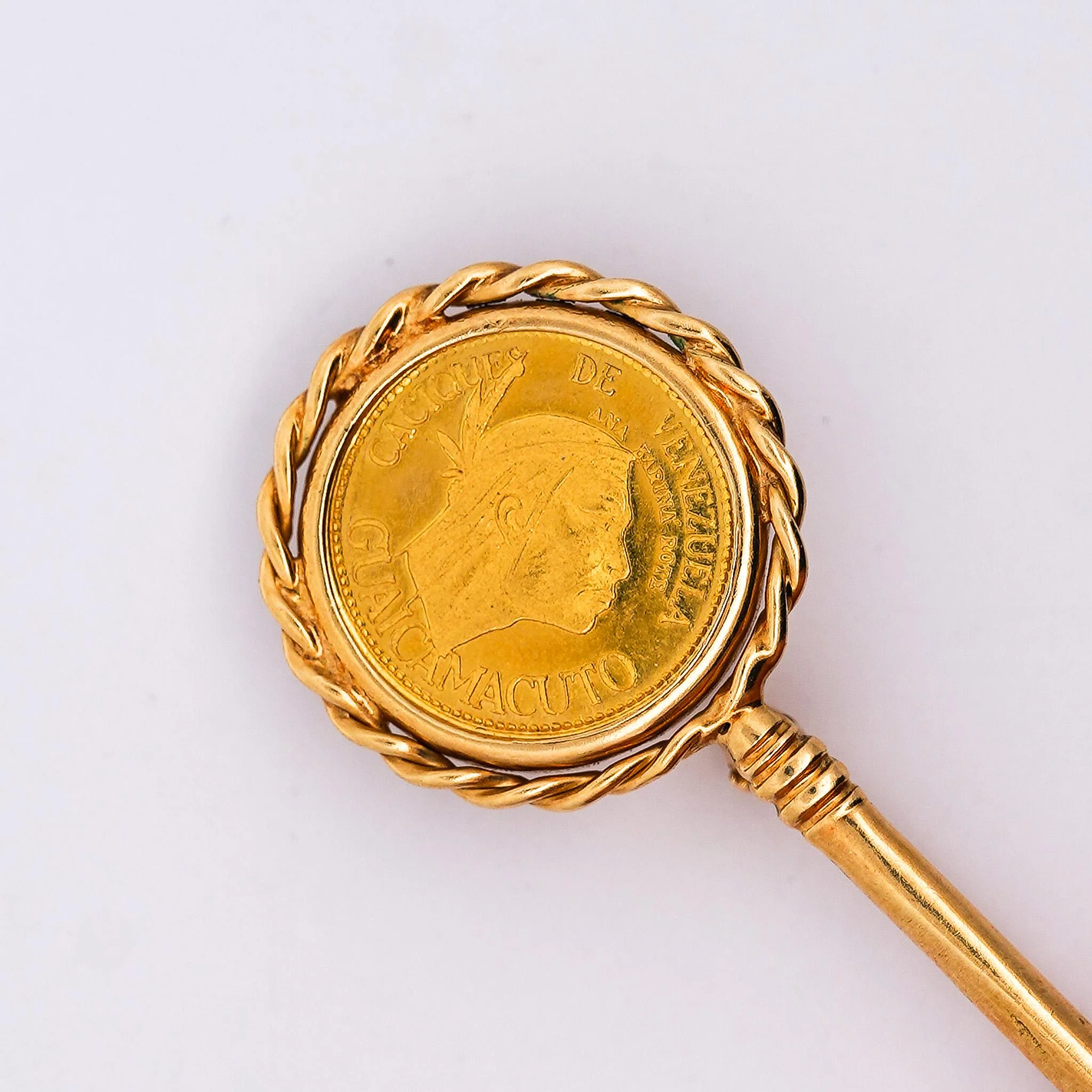 22k Gold Coin Indian Chief of Venezuela Pin - Guaicamacuto - Image 6