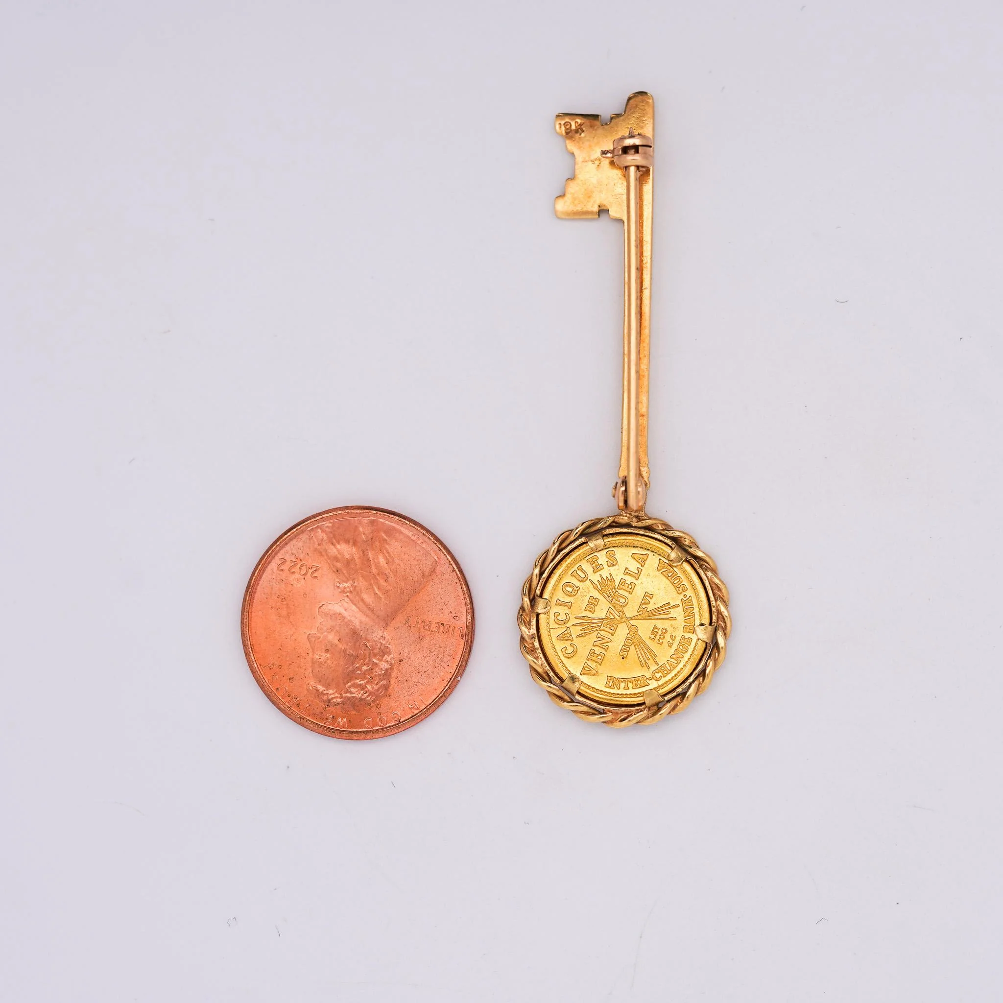 22k Gold Coin Indian Chief of Venezuela Pin - Guaicamacuto - Image 7