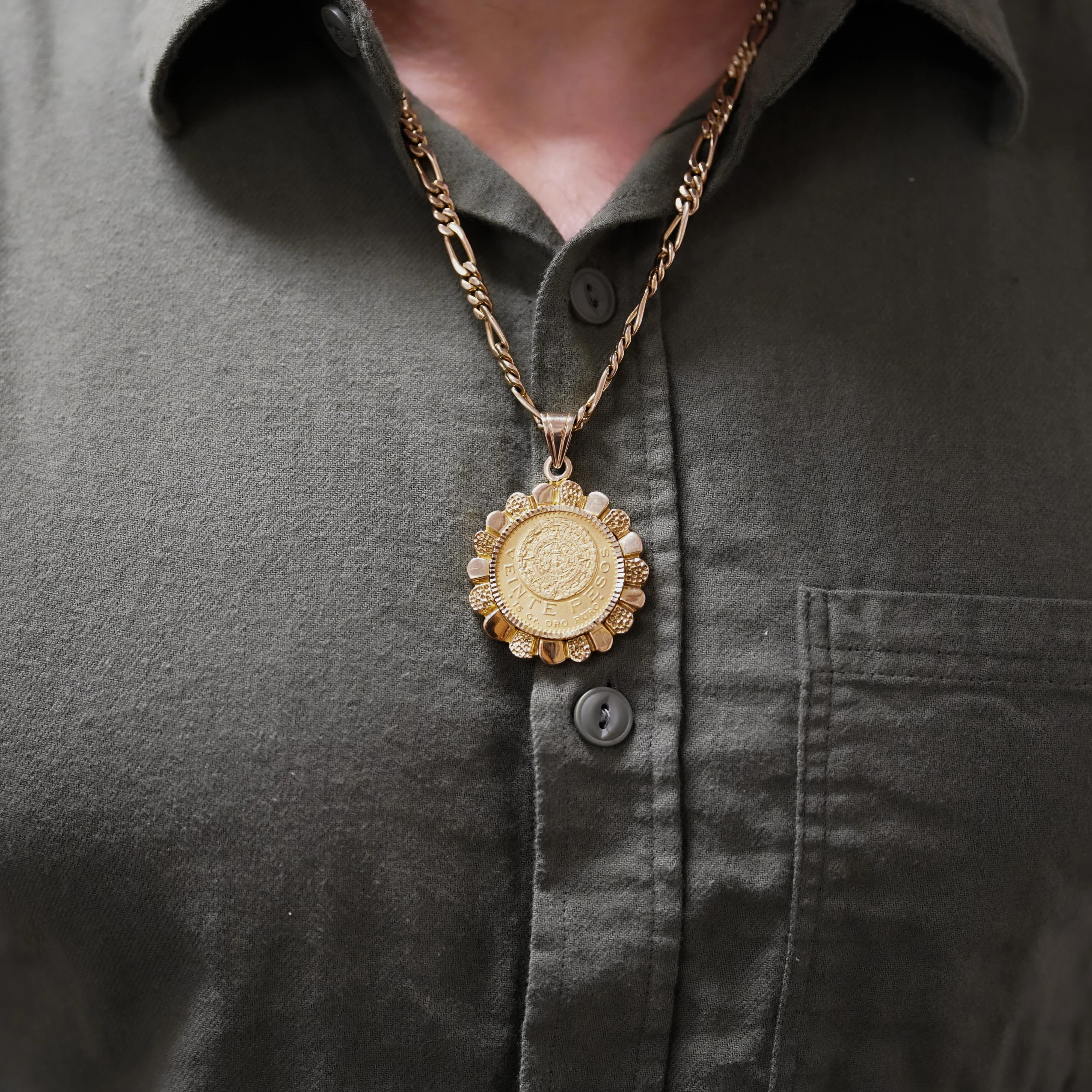 22K Gold Coin Mexican 20 Pesos 1959 Pendant in 14K Gold Figaro Chain Necklace - Image 9