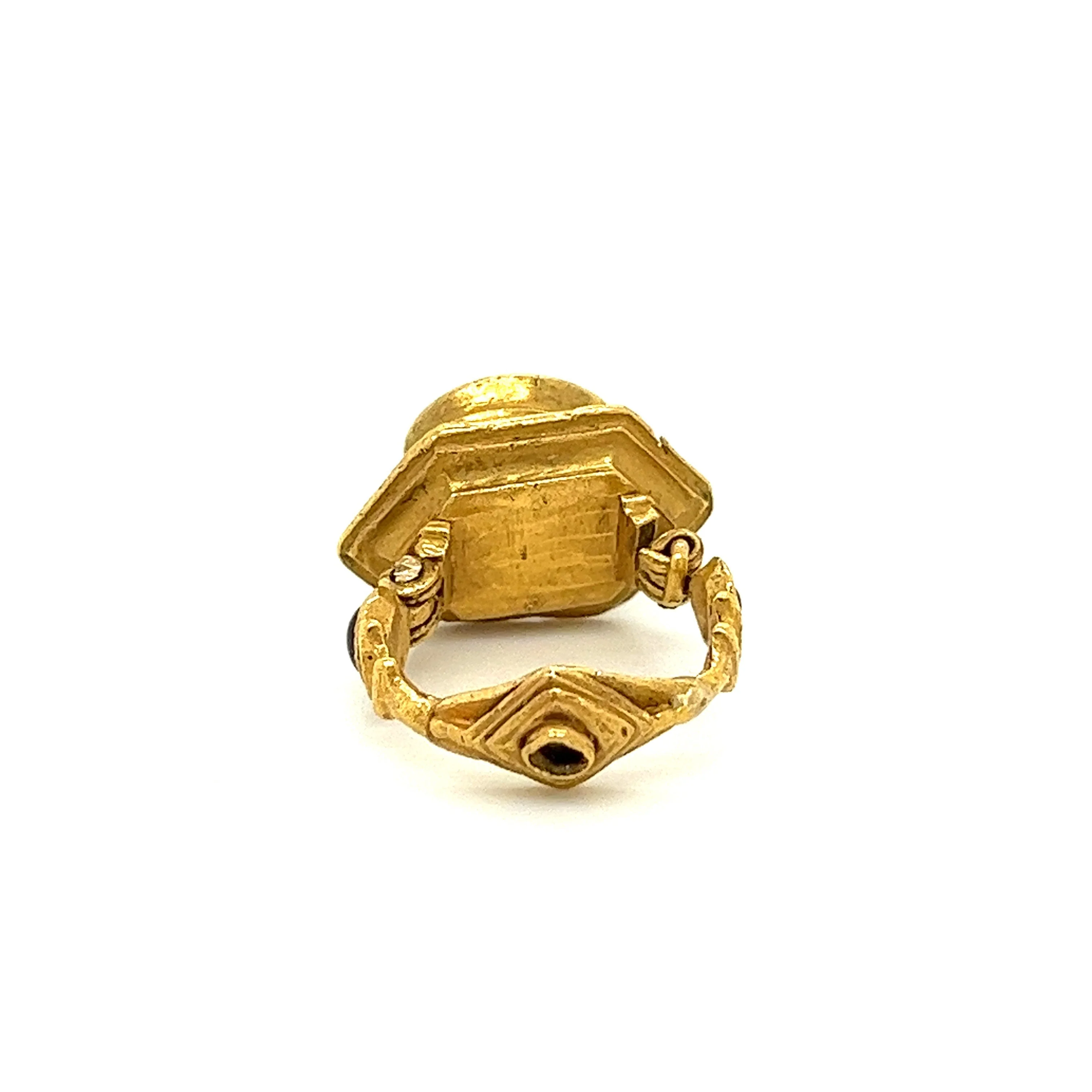 Vintage 22K Gold Egyptian Revival Cabochon Cut Emerald and Garnet Ring - Image 5