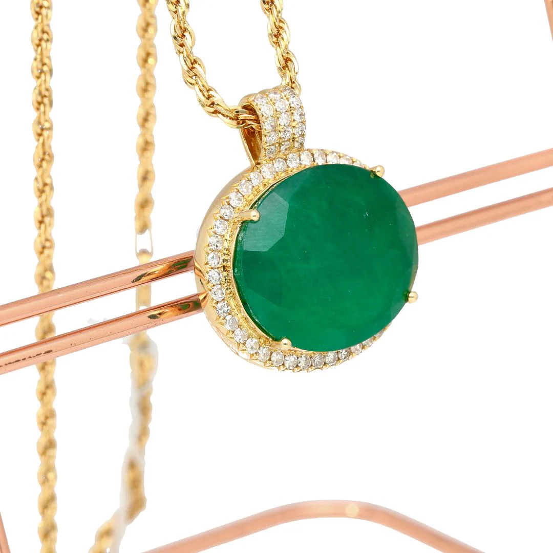 28.56 Carat Oval Cut Emerald & Diamond Halo 18K Gold Pendant Necklace - Image 3