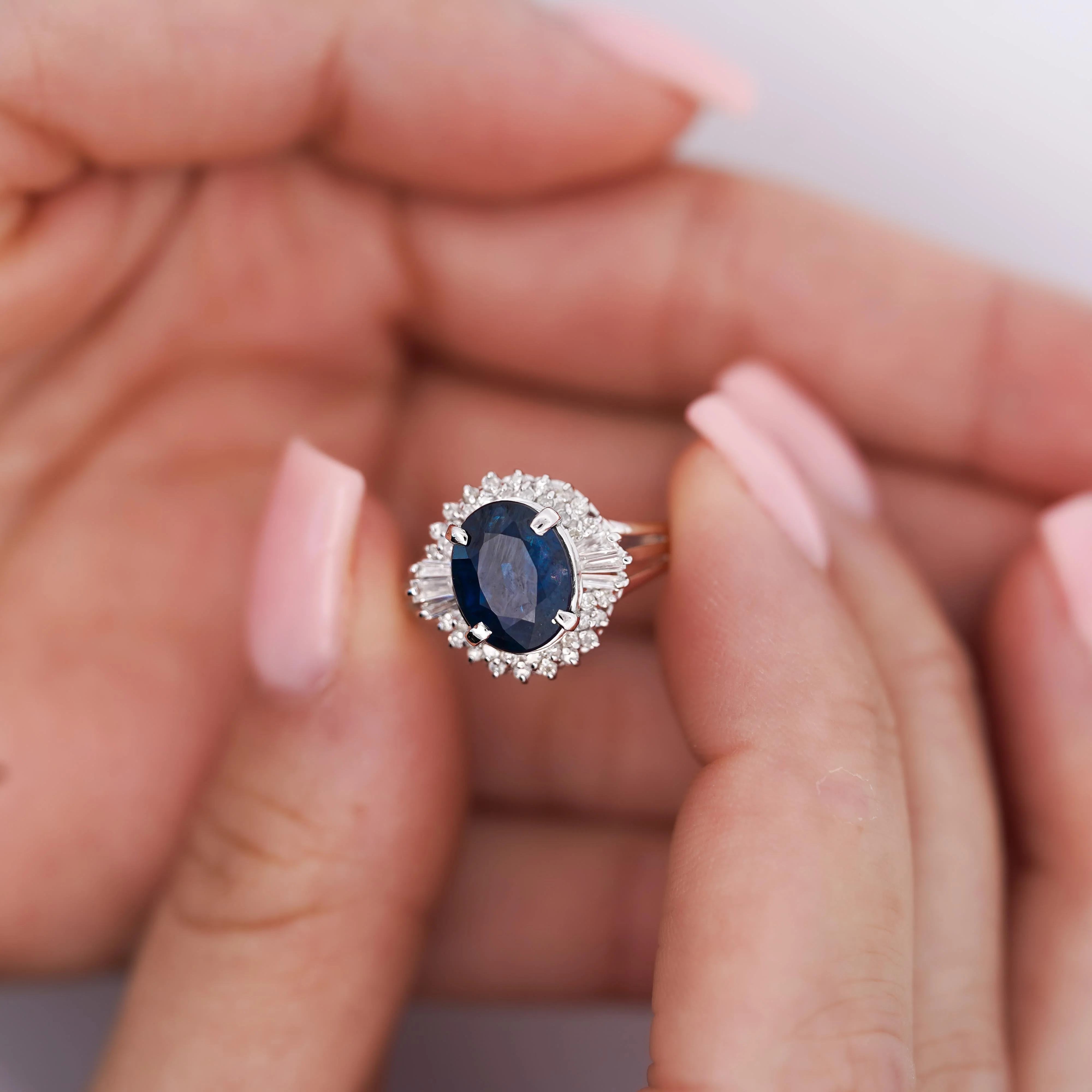 3.21 Carat Oval Cut Blue Sapphire and Diamond in Platinum Ring - Image 4