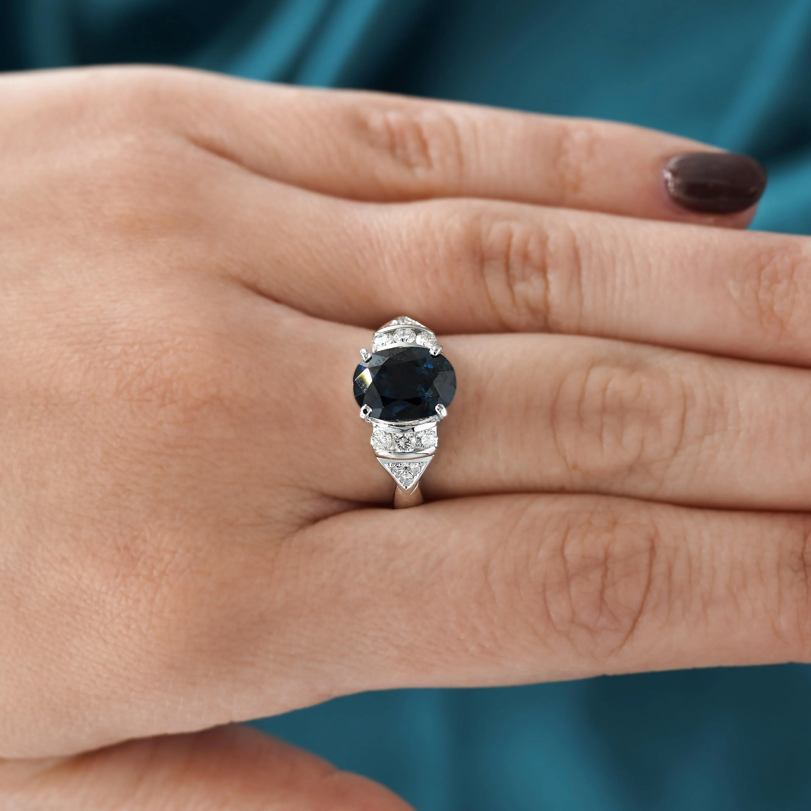 3.29 Carat Oval Blue Sapphire & Diamond in Platinum Engagement Ring - Image 4