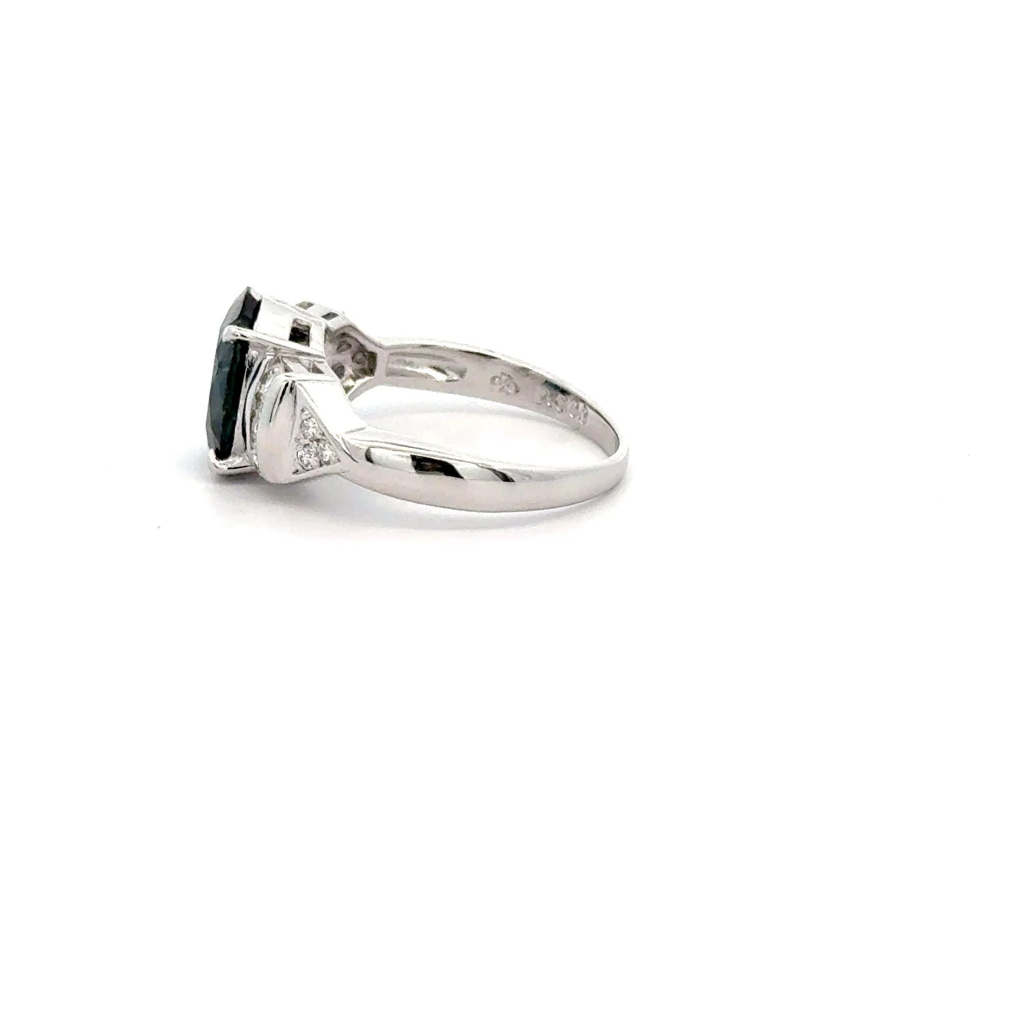 3.29 Carat Oval Blue Sapphire & Diamond in Platinum Engagement Ring - Image 5