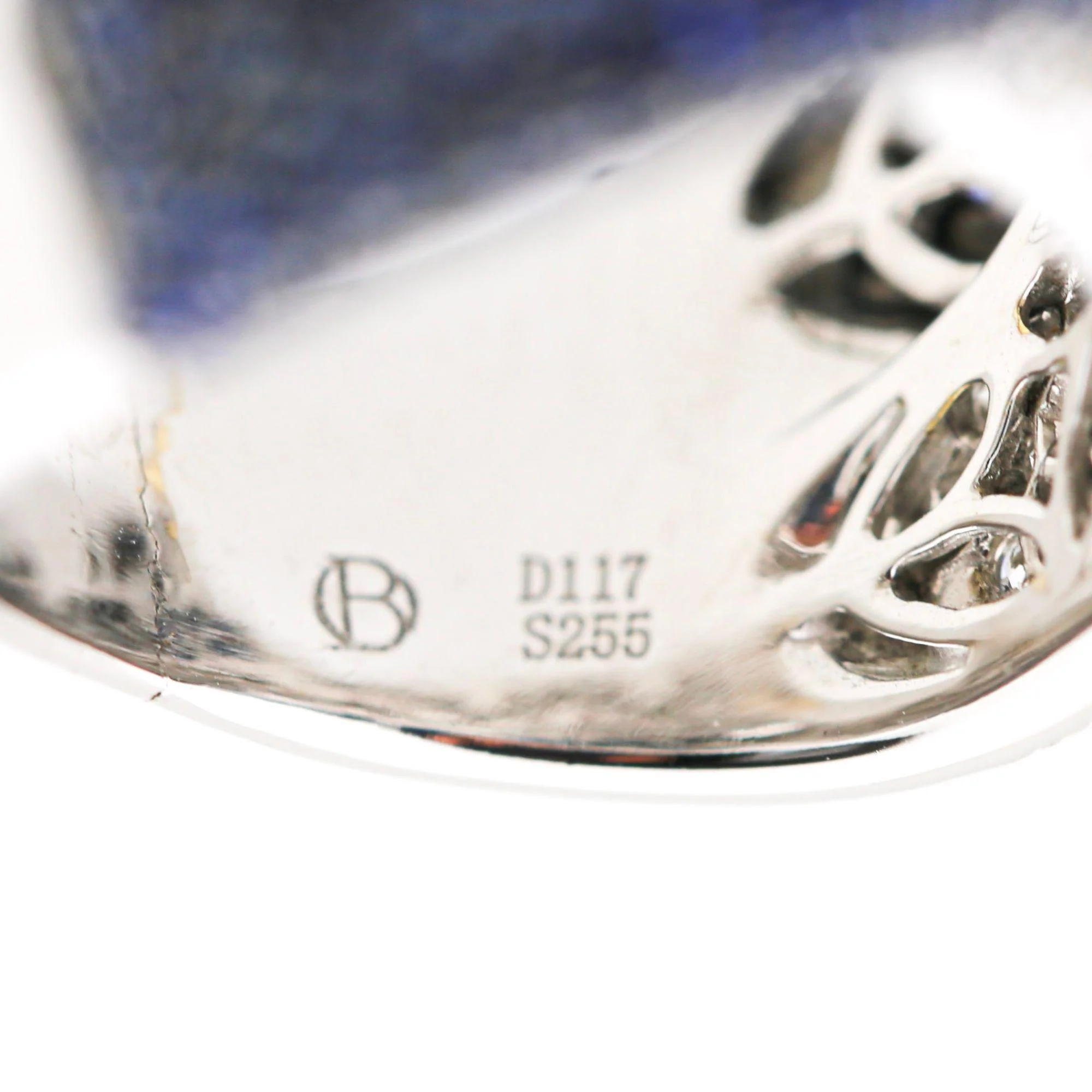 3.72 Carat Blue Sapphire & Diamond Pave 18K Crossover Band Ring - Image 8