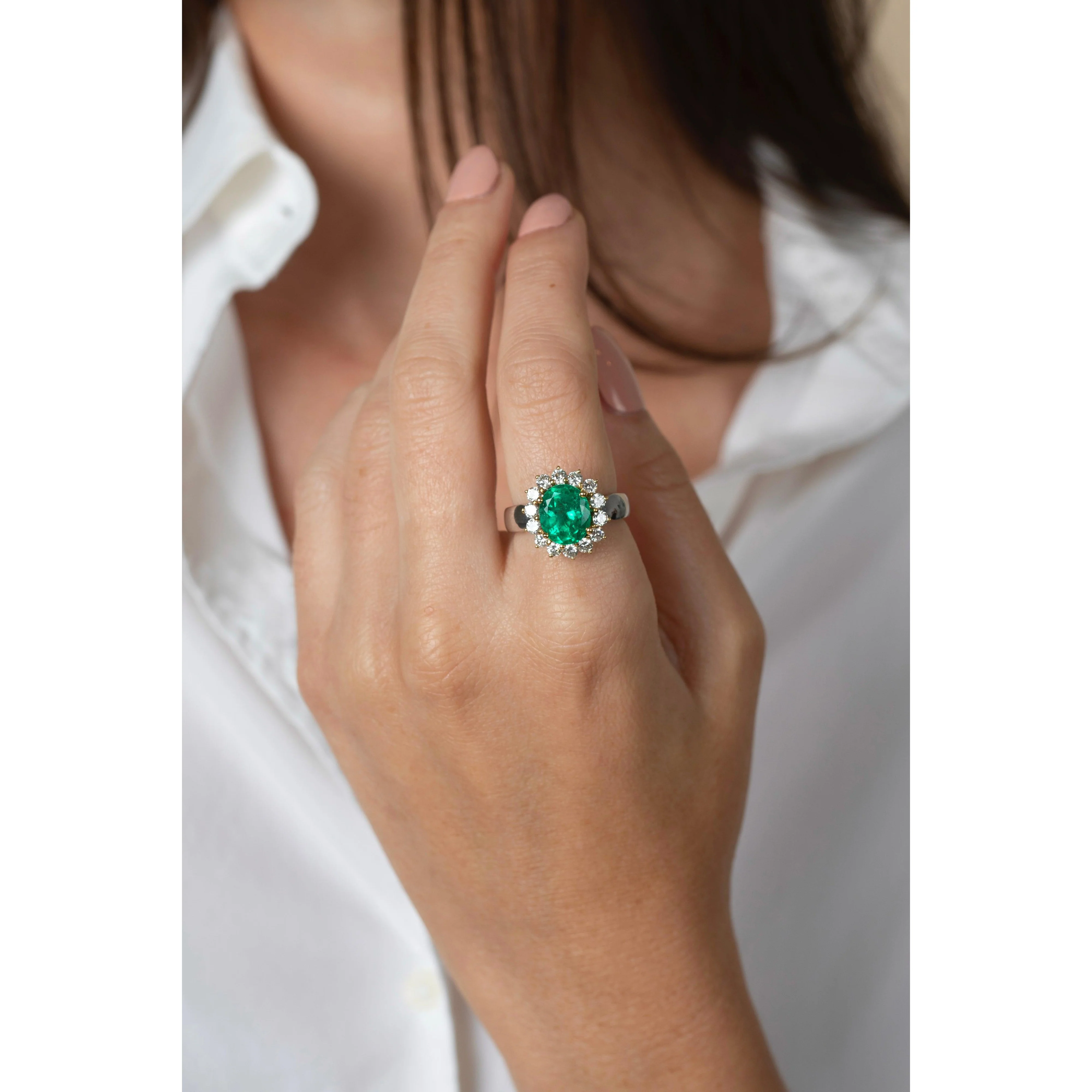 3 Carat Vivid Green Colombian Emerald and Diamond Halo Ring 18K White Gold - Image 5