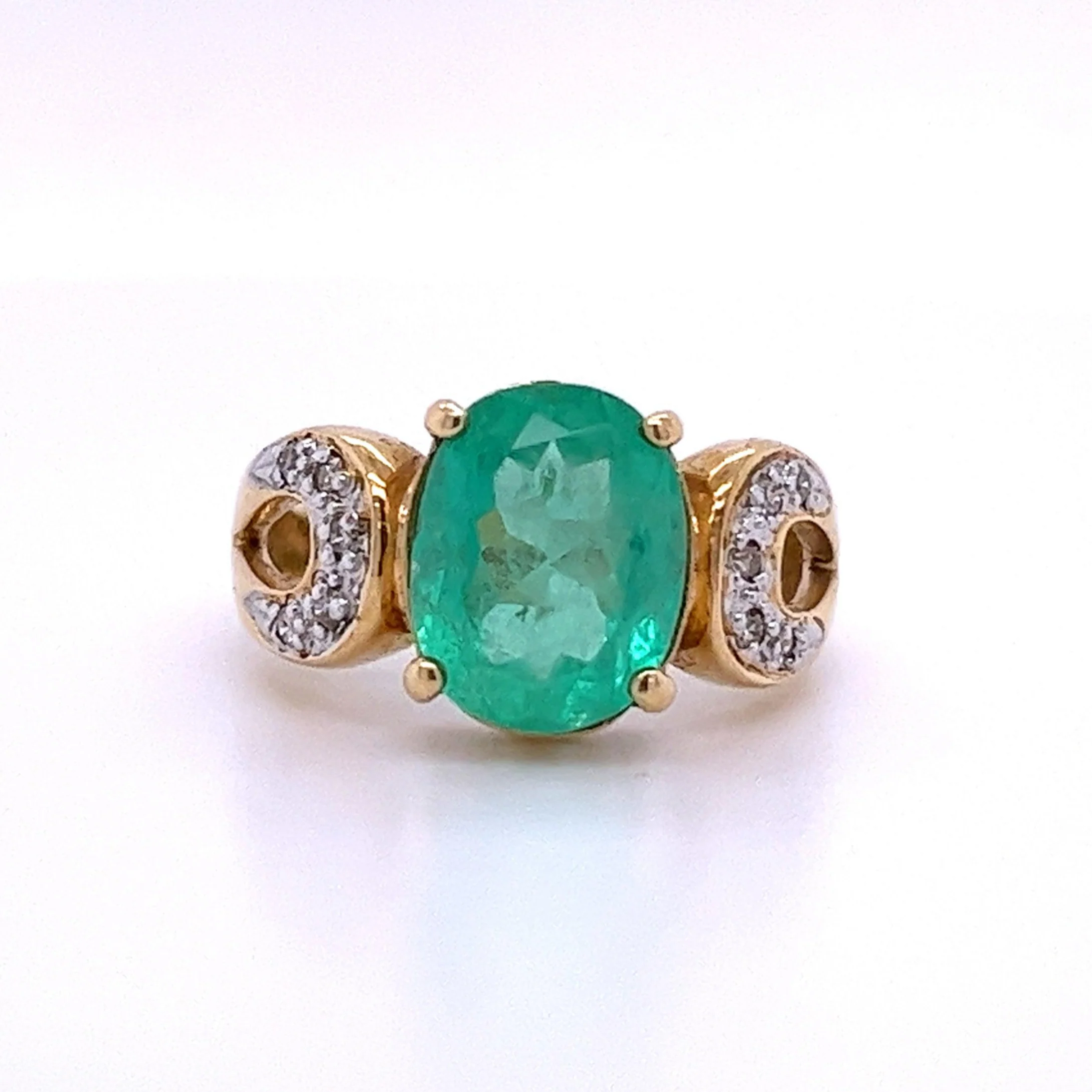3 carat Oval Cut Colombian Emerald and Diamond Vintage Ring in 14k Gold - Image 3