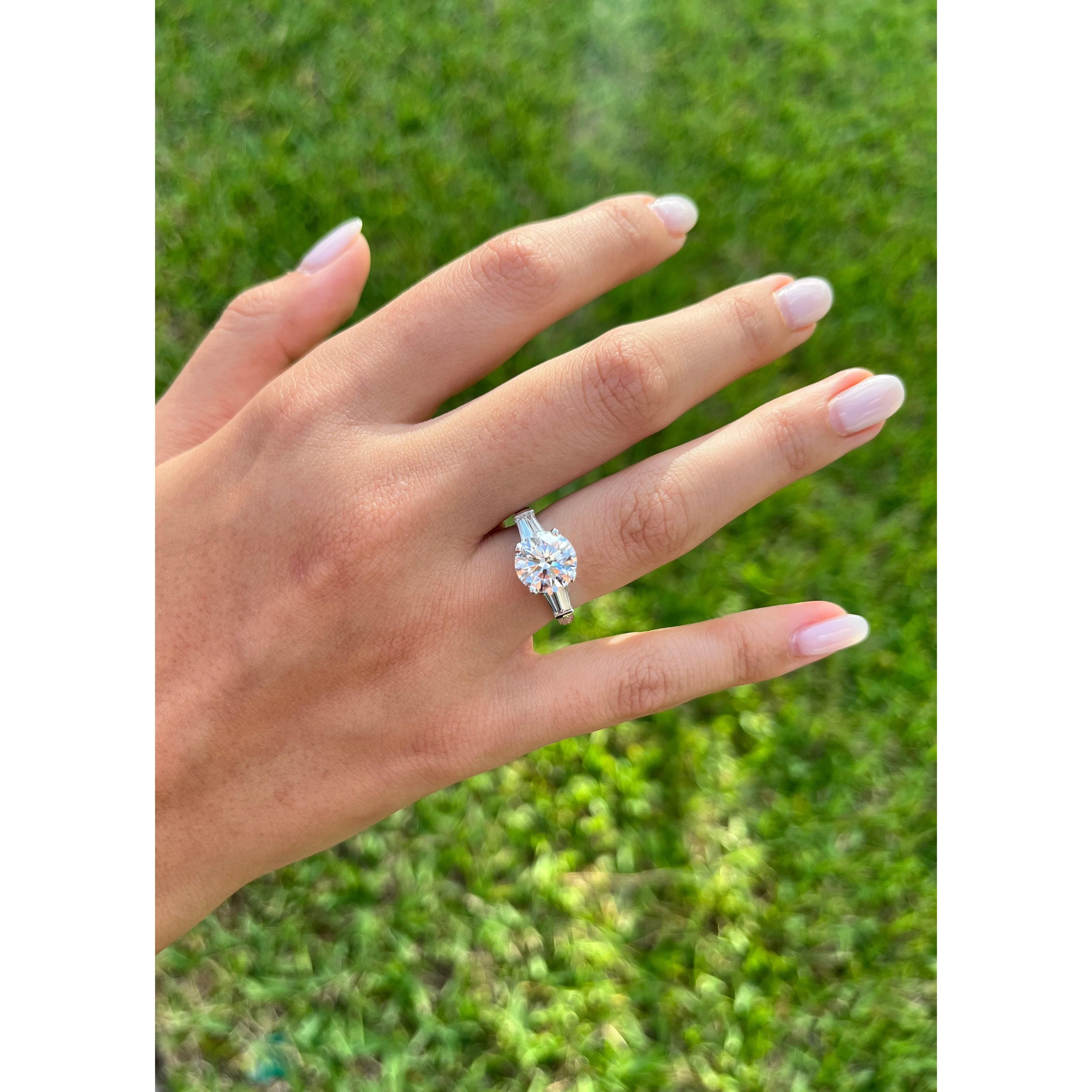 3 Carat Round Lab Grown Diamond With Baguette Diamond Side Stones in Vintage Platinum Ring - Image 6