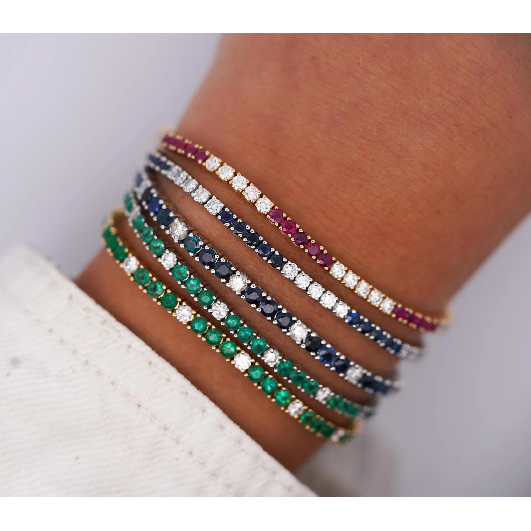 4.26 Carat Emerald and Diamond Tennis 4 Prong Bracelet In 14K Gold - Image 10
