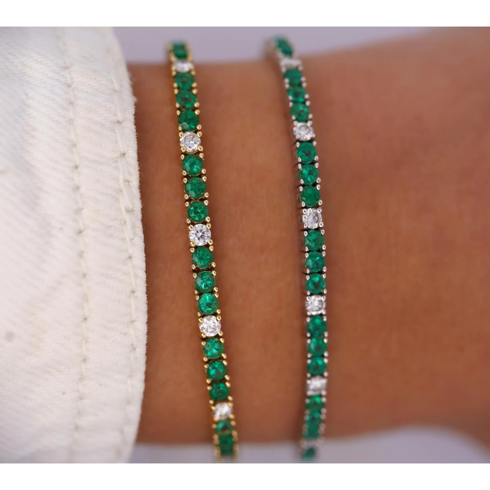 4.26 Carat Emerald and Diamond Tennis 4 Prong Bracelet In 14K Gold - Image 2