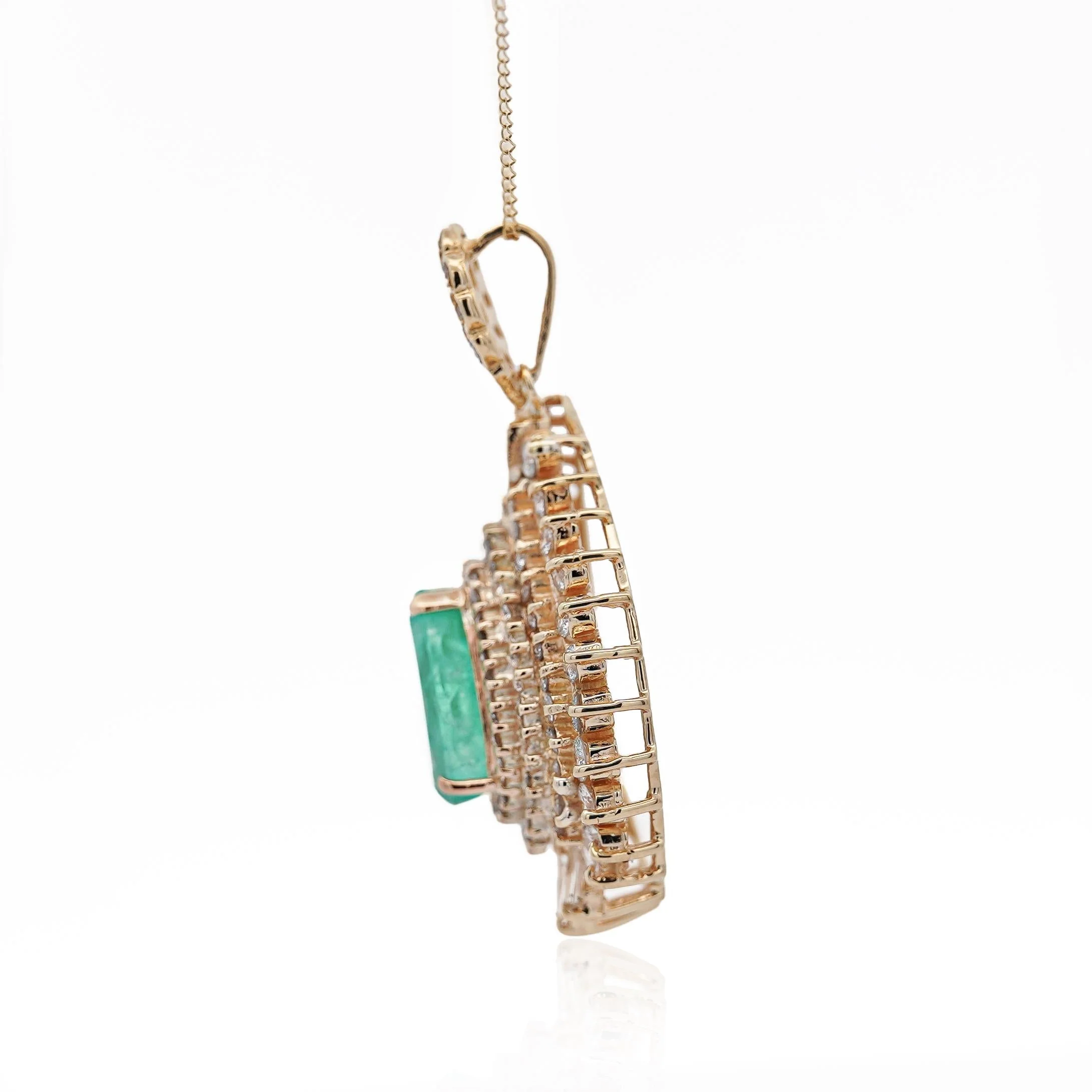 4.5 Carat Pear Cut Colombian Emerald & Diamond 18K Pendant Necklace - Image 4