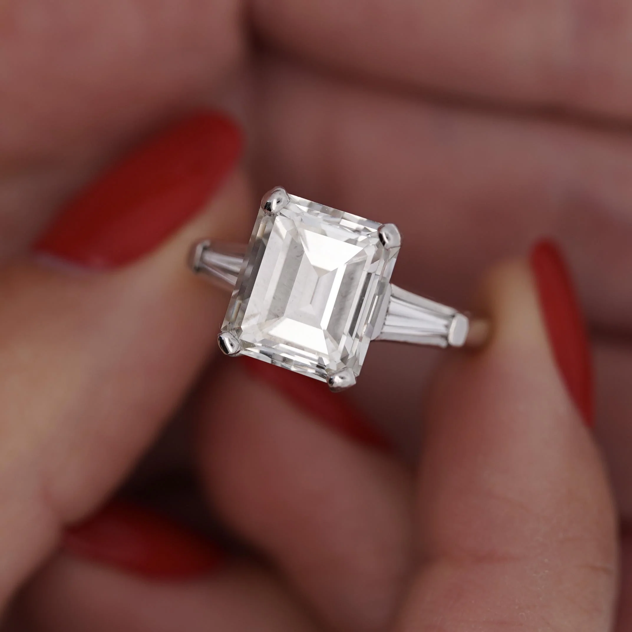 4.78ct Asscher Tapered Baguette Diamond Platinum 3Stone Ring - Image 5