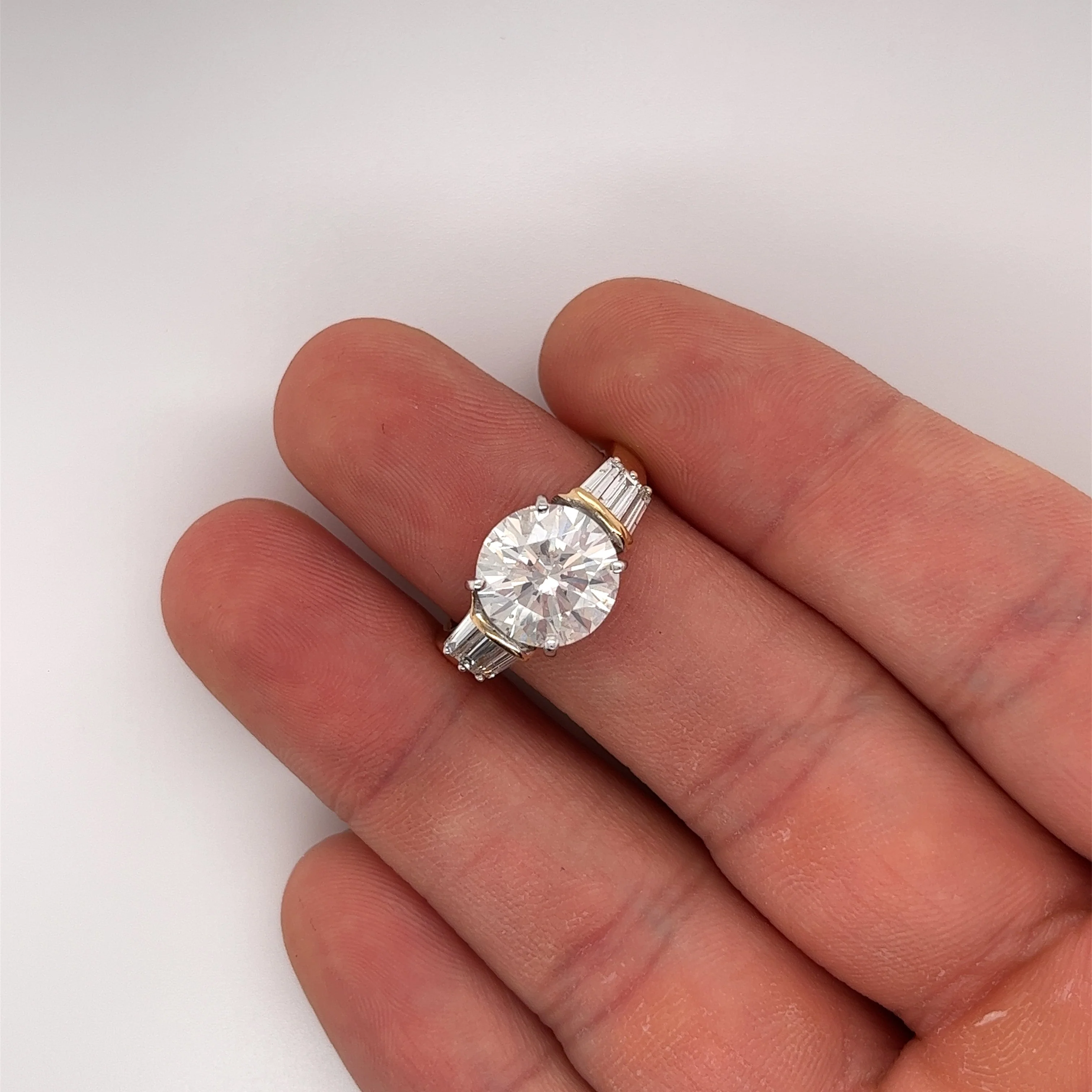 Natural 4.21 Carat Round Diamond Engagement Ring With Baguette Diamonds in Two Tone 18k Gold - Image 6