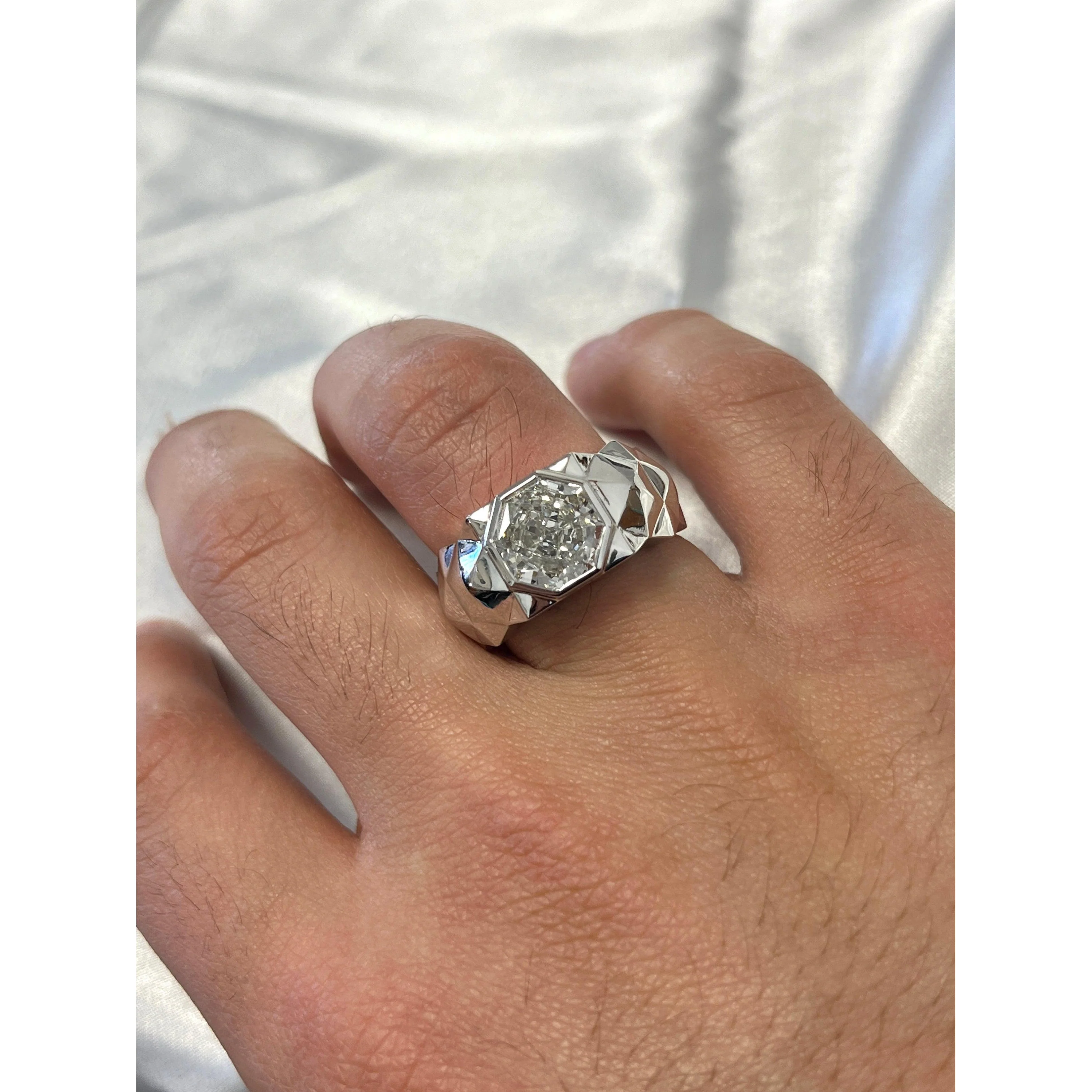 4 Carat Octagon Cut Lab Grown Diamond Bezel Set Mens Ring In Platinum - Image 7
