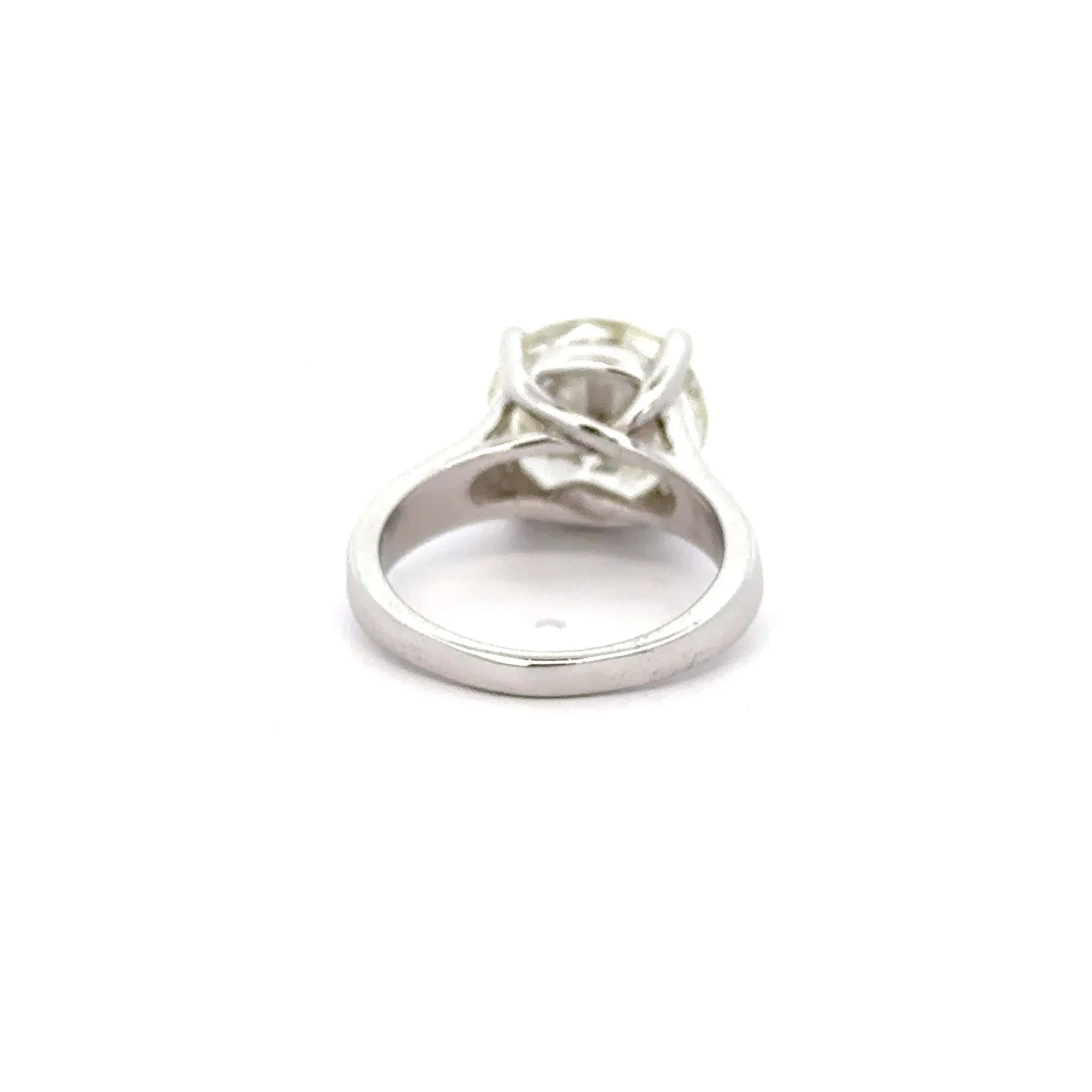 5.01 Carat Round Cut J/VS1 Diamond in 14K White Solitaire Engagement Ring - Image 3