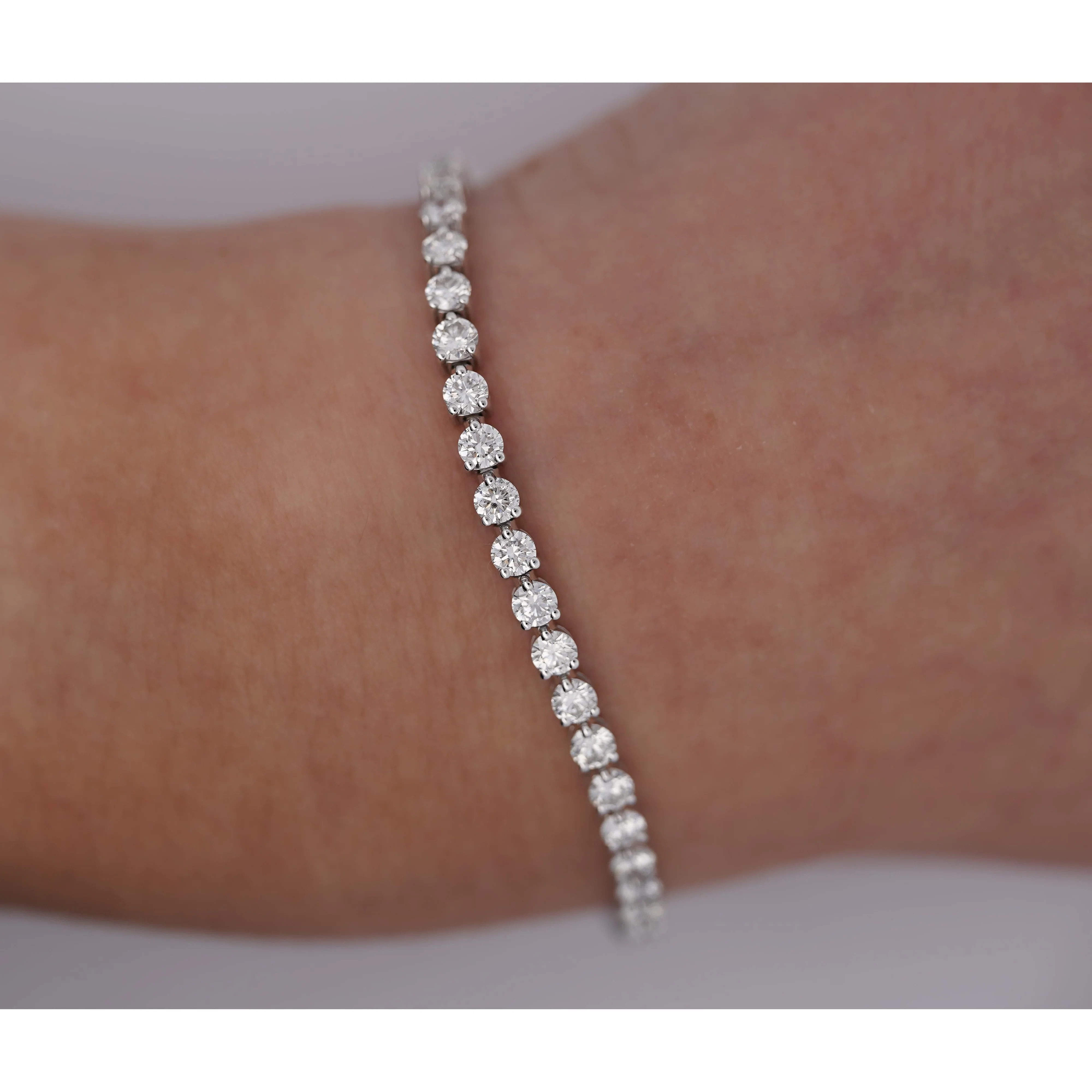 5.75 Carat Natural Round Diamond 3-Prong Tennis Bracelet in 18k White Gold - Image 3