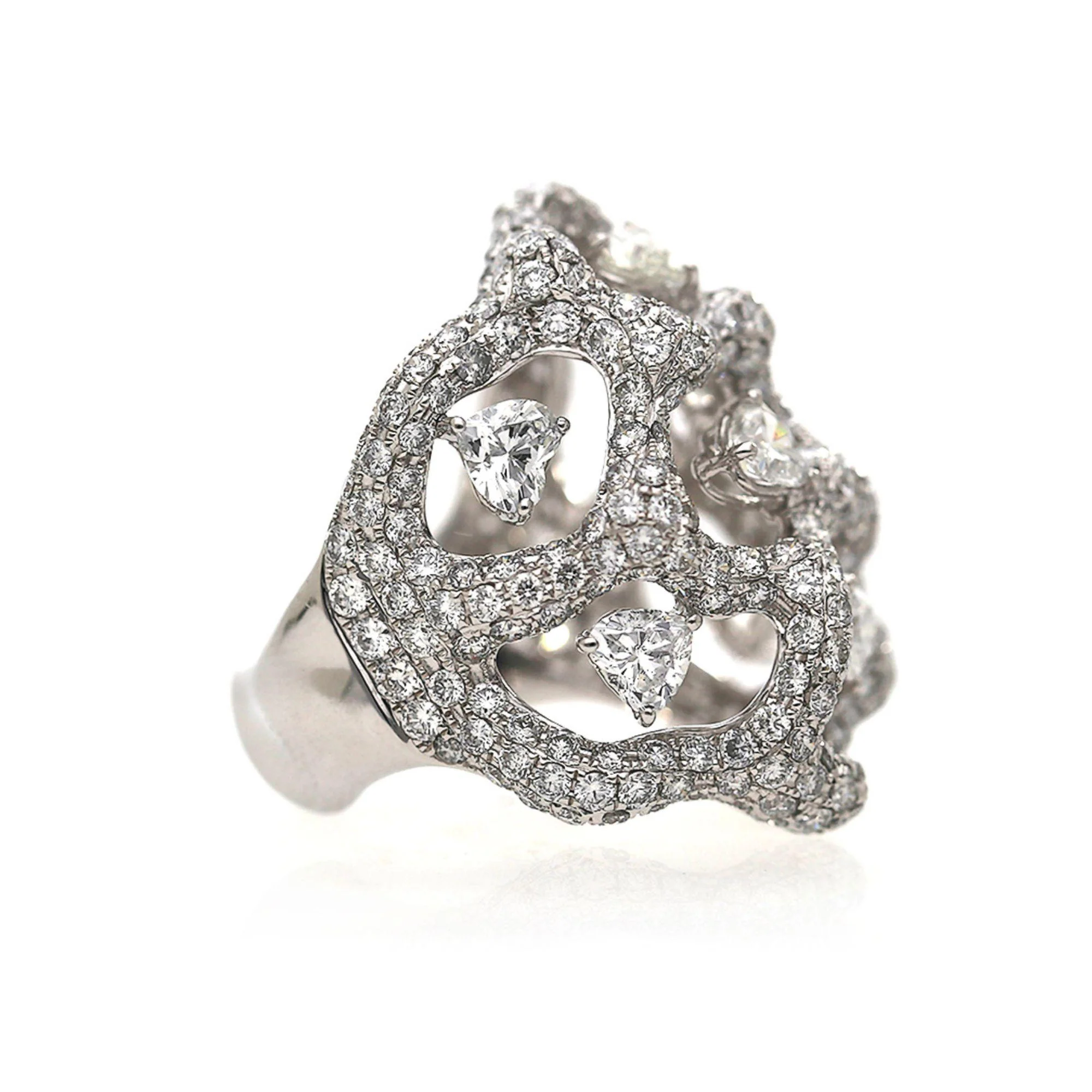 5.80 Carat Heart & Round Diamond Pavé Open Lattice 18K White Gold Cocktail Ring - Image 4