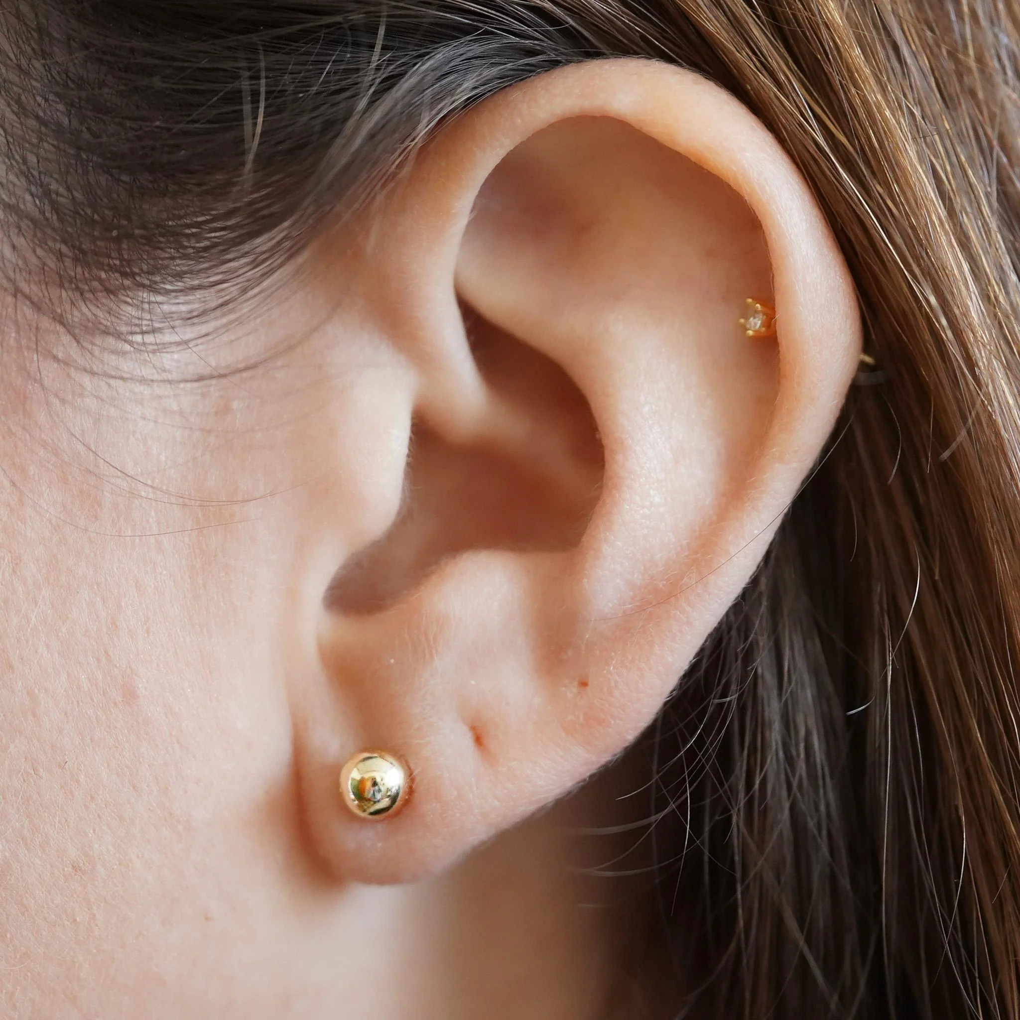 5mm Classic 14K Yellow Gold Ball Stud Earrings In Screw Backs - Image 4