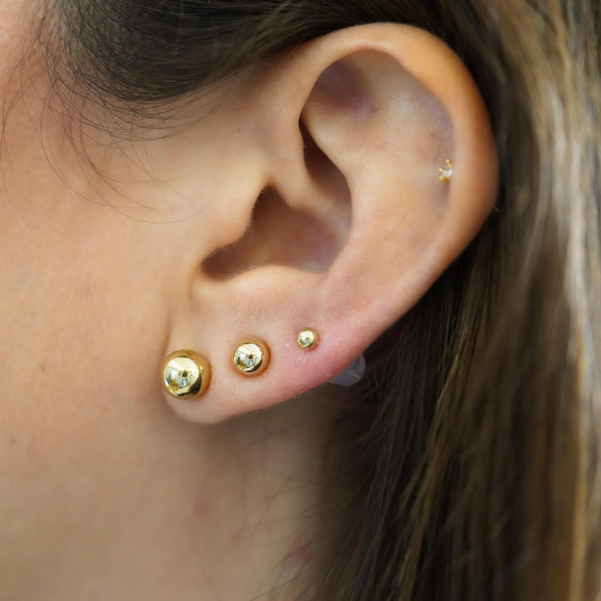 5mm Classic 14K Yellow Gold Ball Stud Earrings In Screw Backs - Image 9