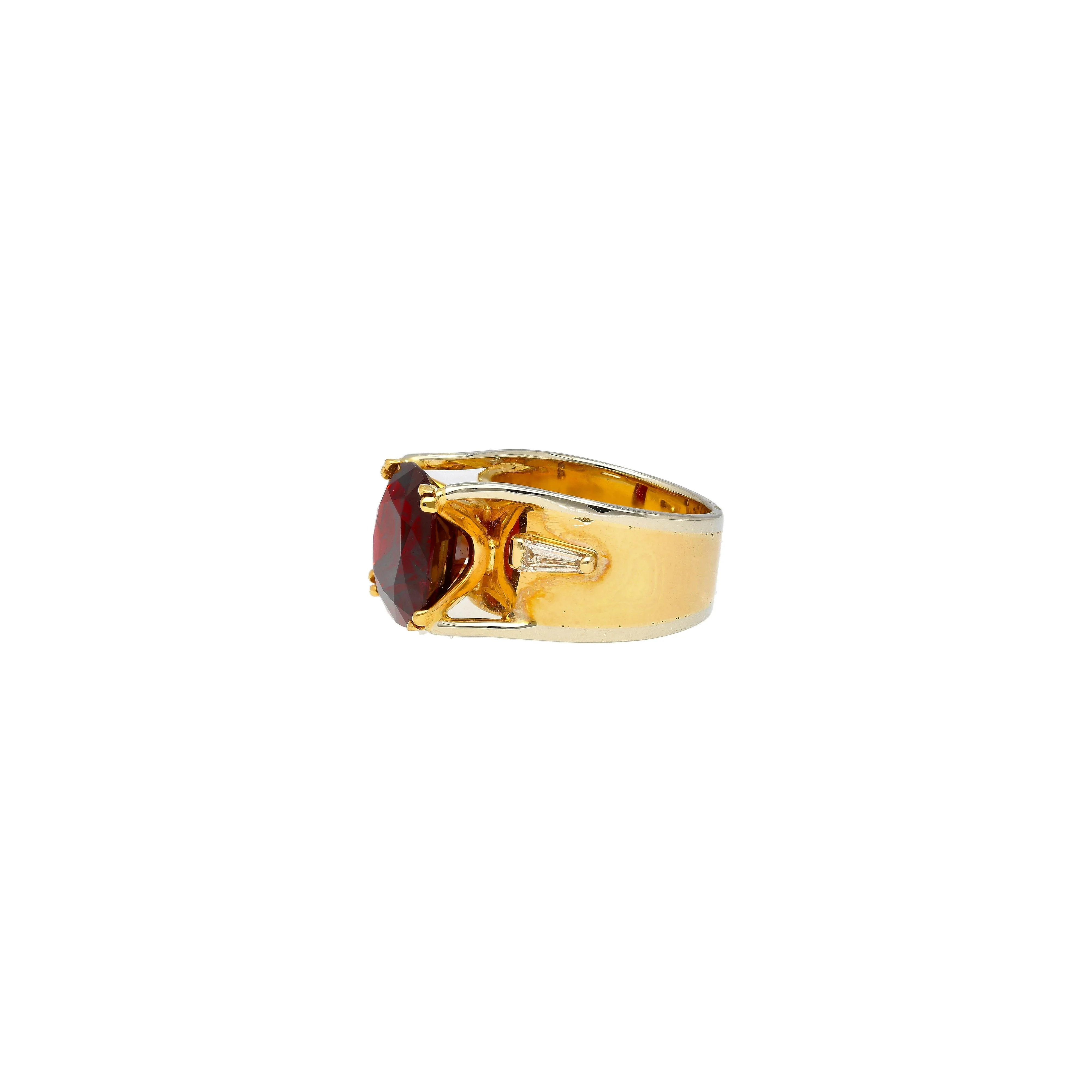 6.04 Carat Cushion Cut No Heat Burma Origin Spinel in Vintage 14K Gold Ring - Image 4