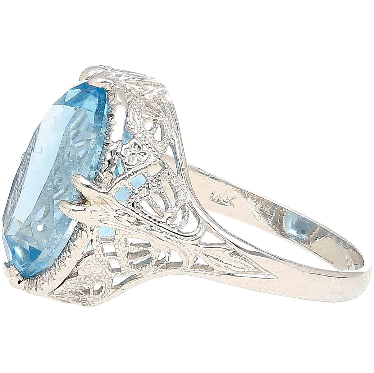 6.22 Carat Oval Aquamarine in Engraved 14K White Gold Edwardian Filigree Ring - Image 7