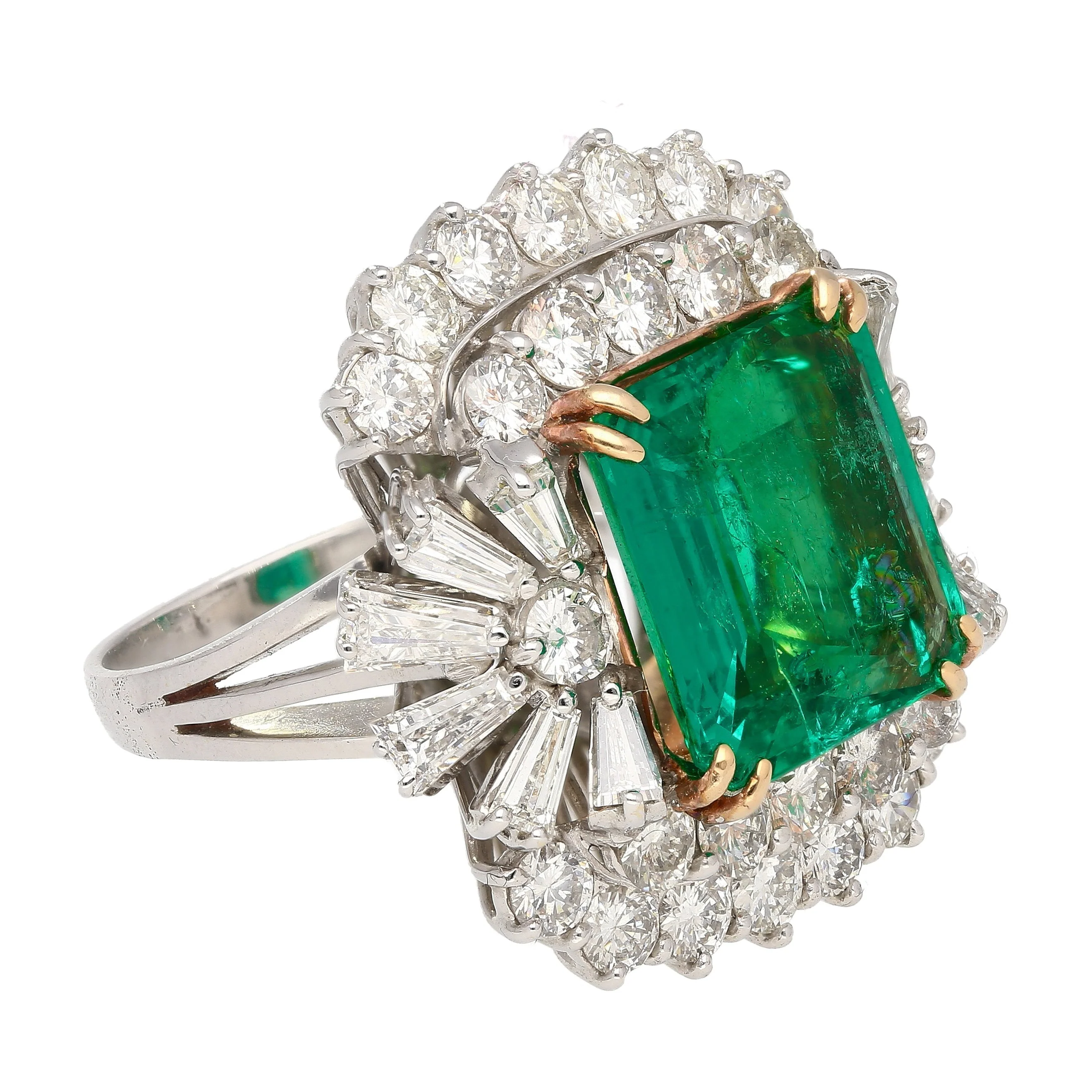 6.26 Carat Emerald Cut Emerald with Trillion and Round Cut Diamond Side Stone Ring in 18K White, Yellow Gold - Image 5