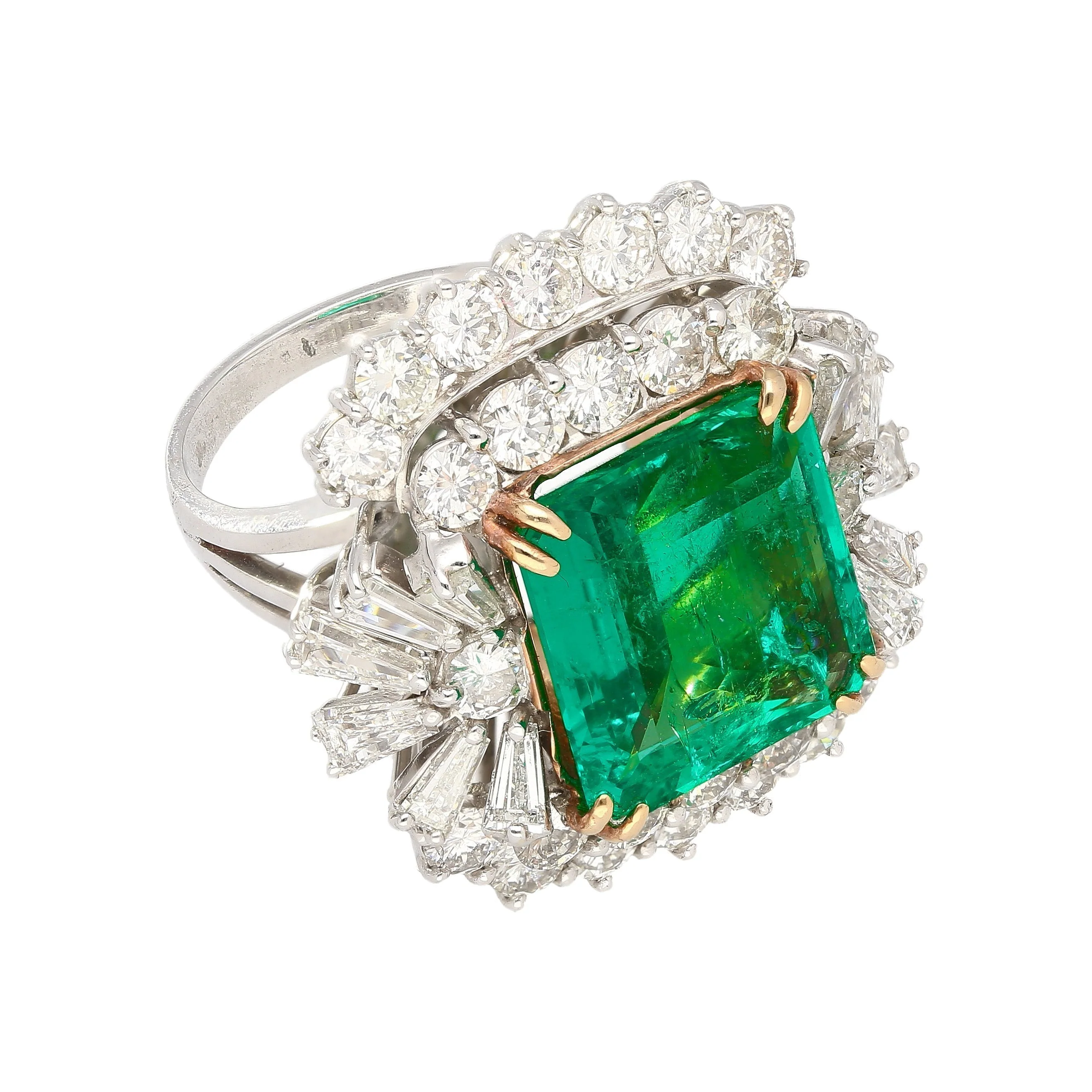 6.26 Carat Emerald Cut Emerald with Trillion and Round Cut Diamond Side Stone Ring in 18K White, Yellow Gold - Image 6