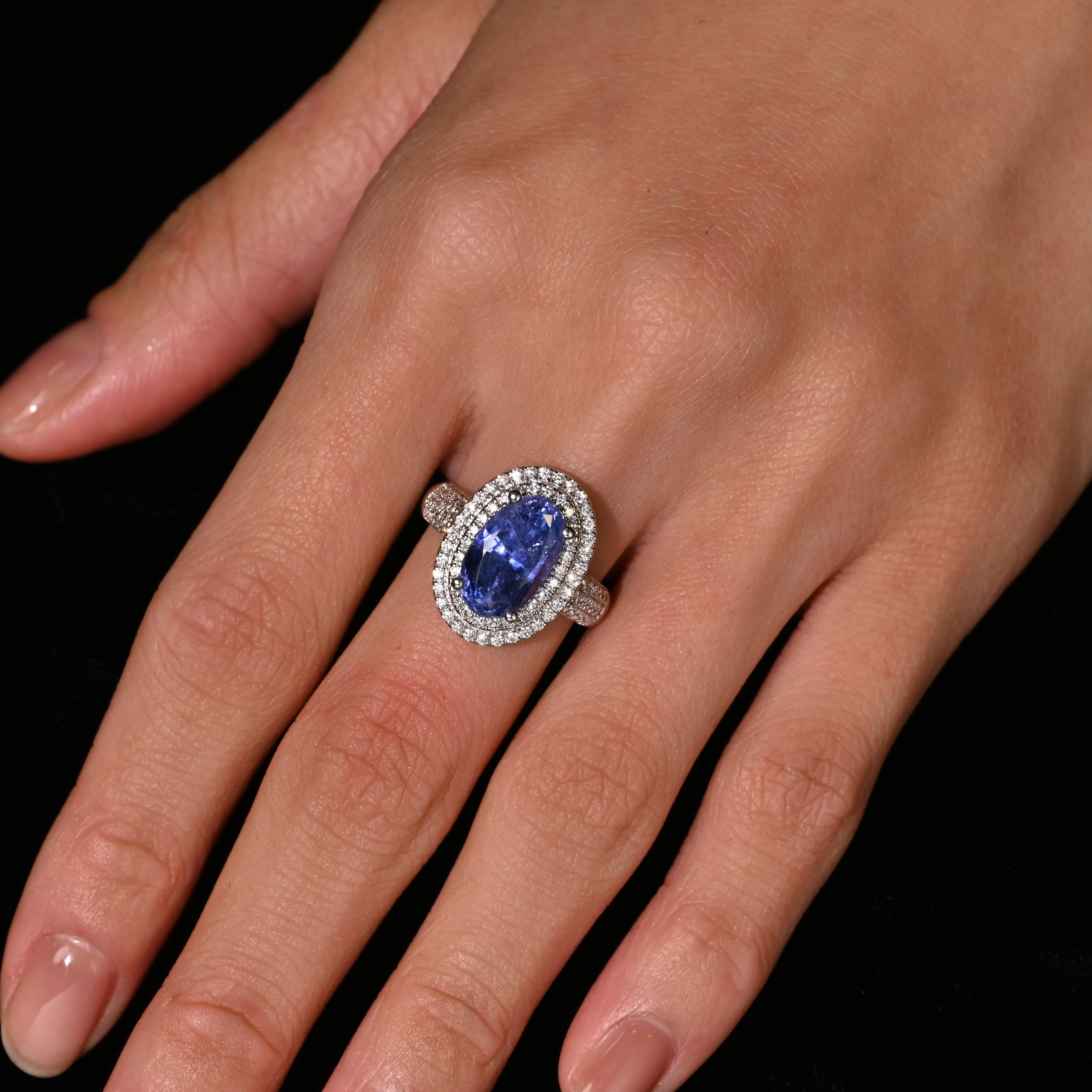 6.34 Carat No Heat Oval Cut Blue Sapphire and Diamond Halo 18K Ring GRS Certified - Image 9