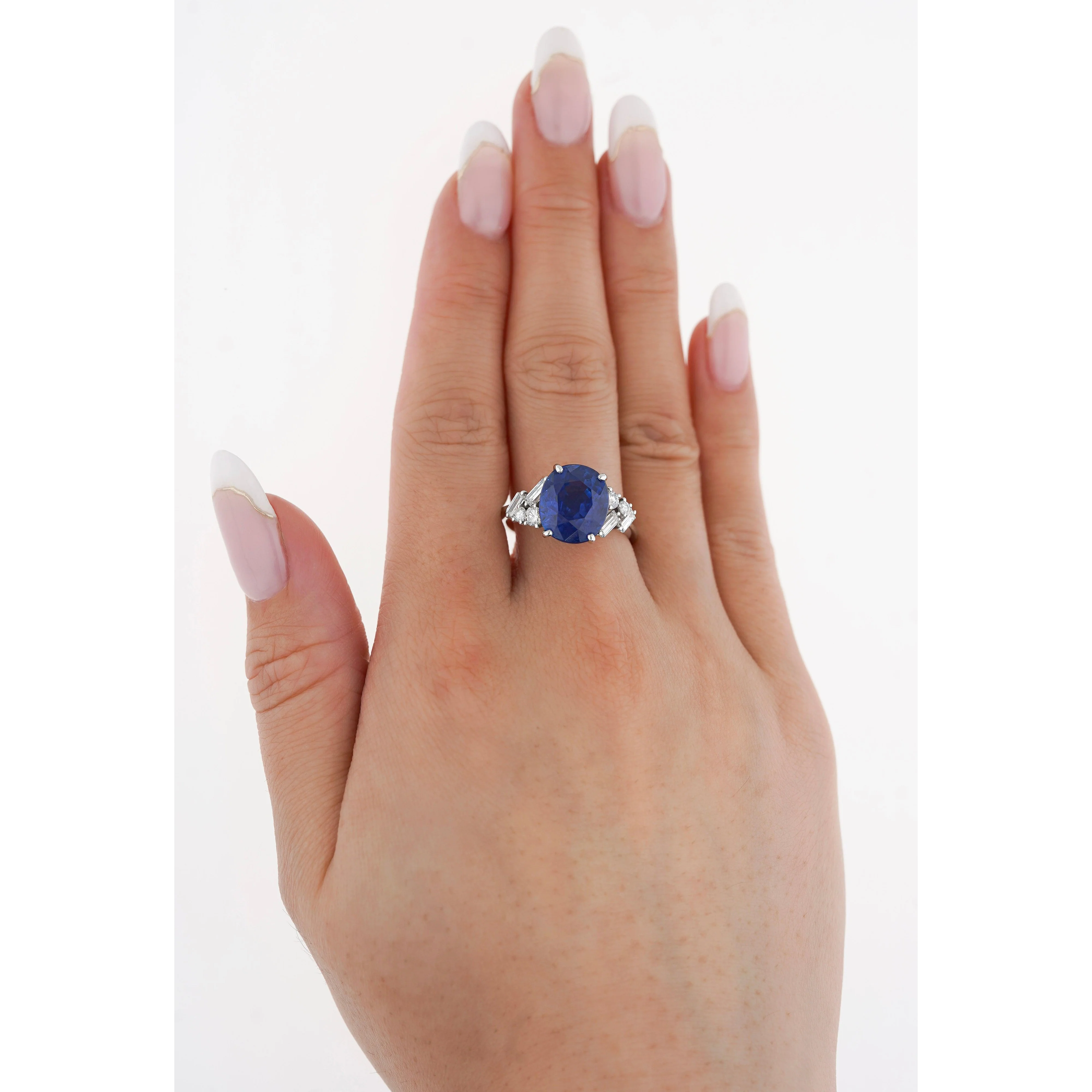 GRS Certified 6.35 Carat Oval Cut Royal Blue Sapphire with Diamonds in Platinum Ring - Image 10