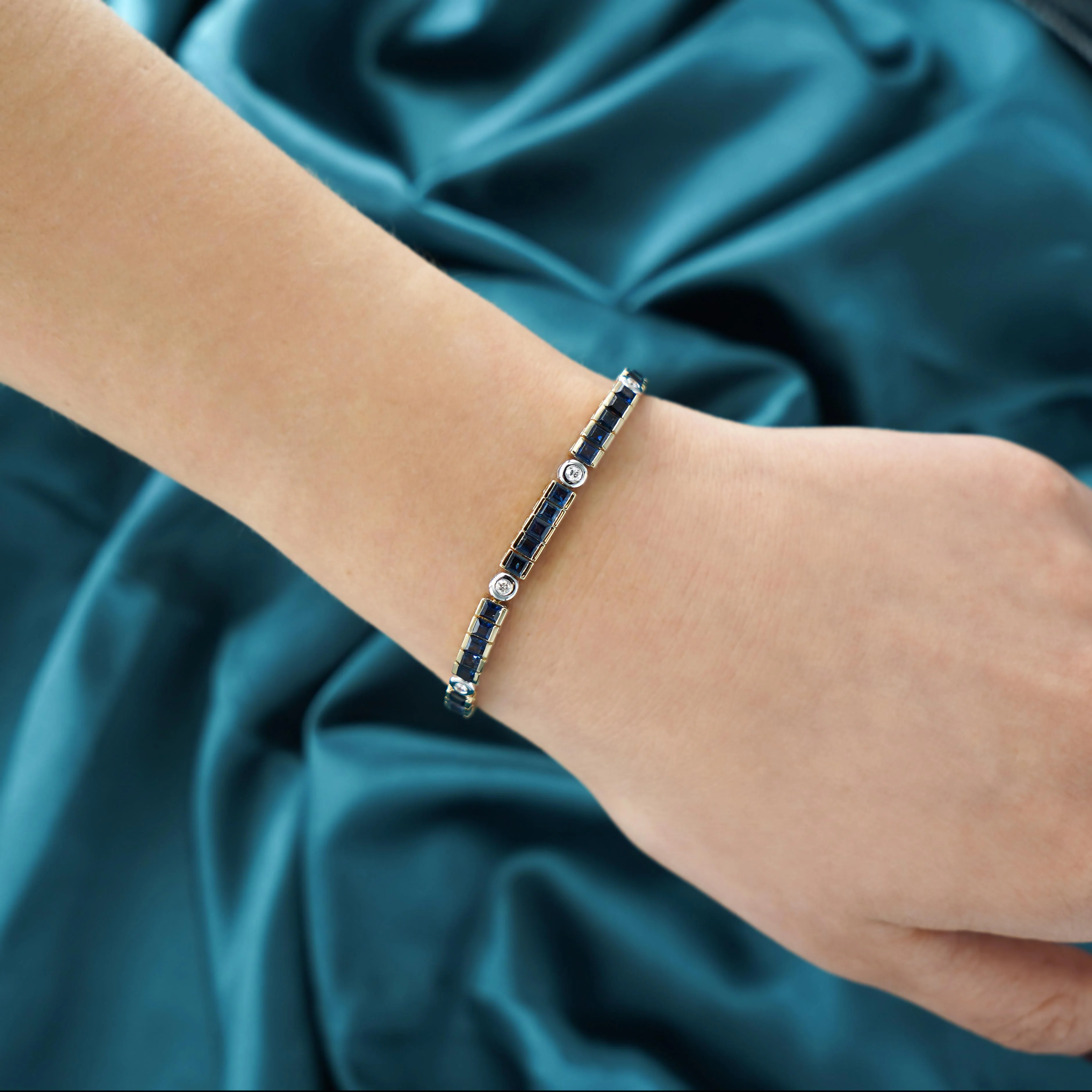 7.38 Carat Sapphire & Diamond Square & Round Link 18K Channel Tennis Bracelet - Image 2