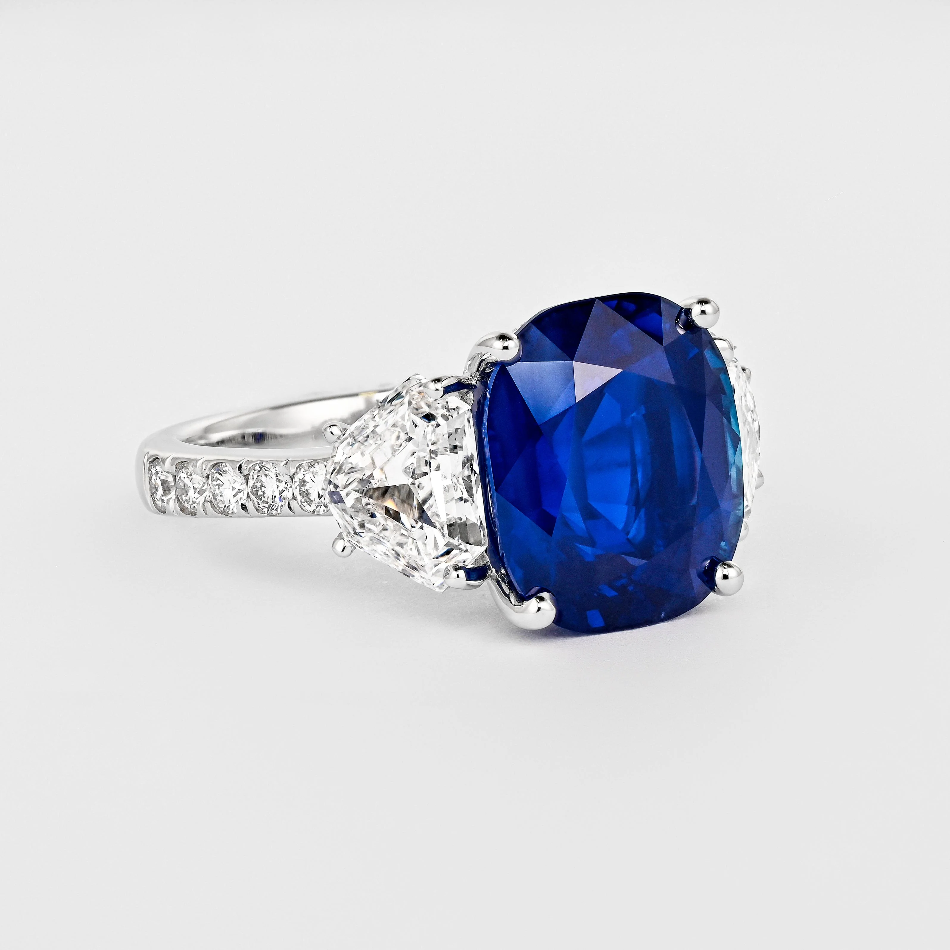 7.77 Carat Royal Blue Sapphire Ceylon No Heat Cushion Cut and Diamond Ring - Image 4