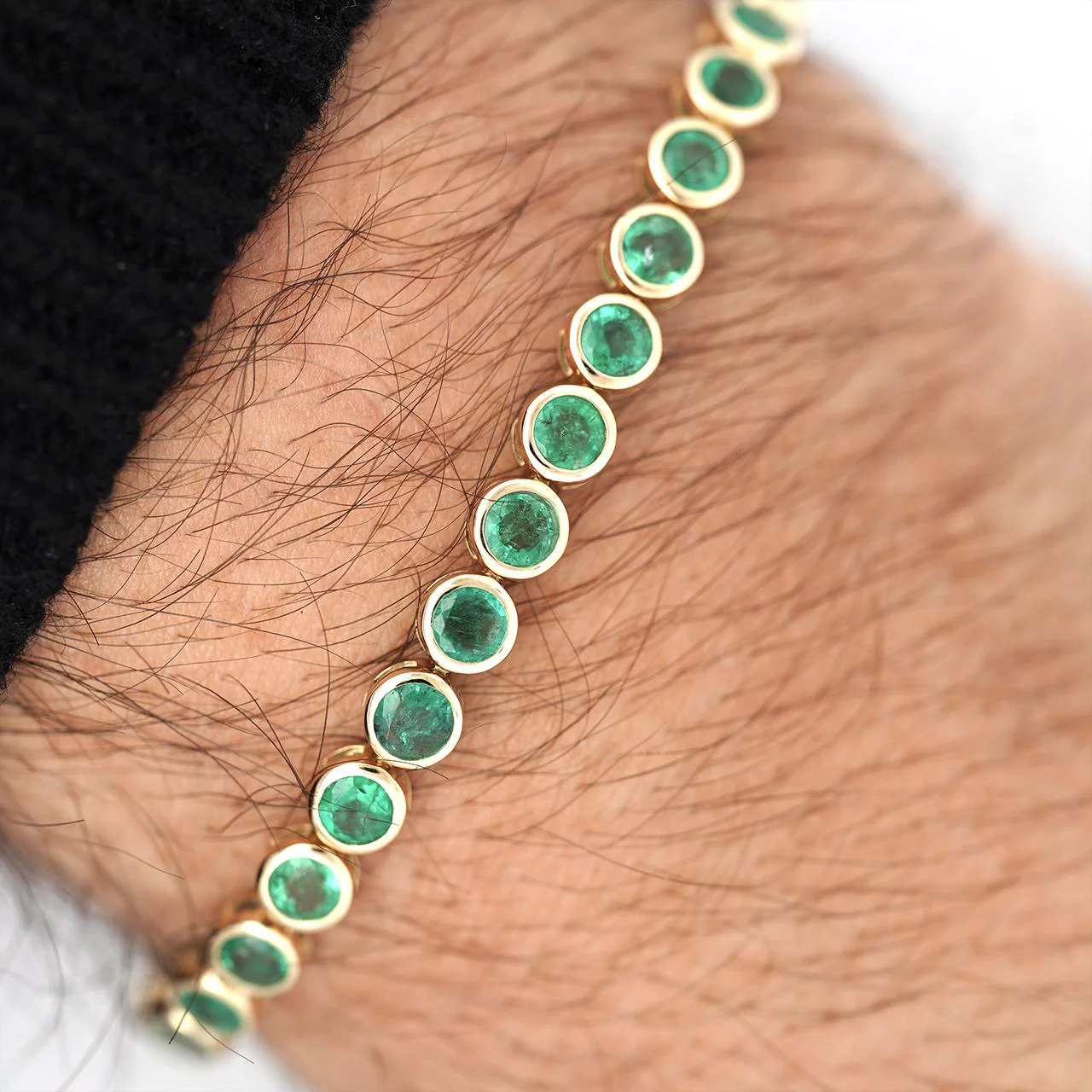 7.8 Carat Emerald Bezel Tennis Bracelet 5mm in 14K Yellow Gold - Image 5