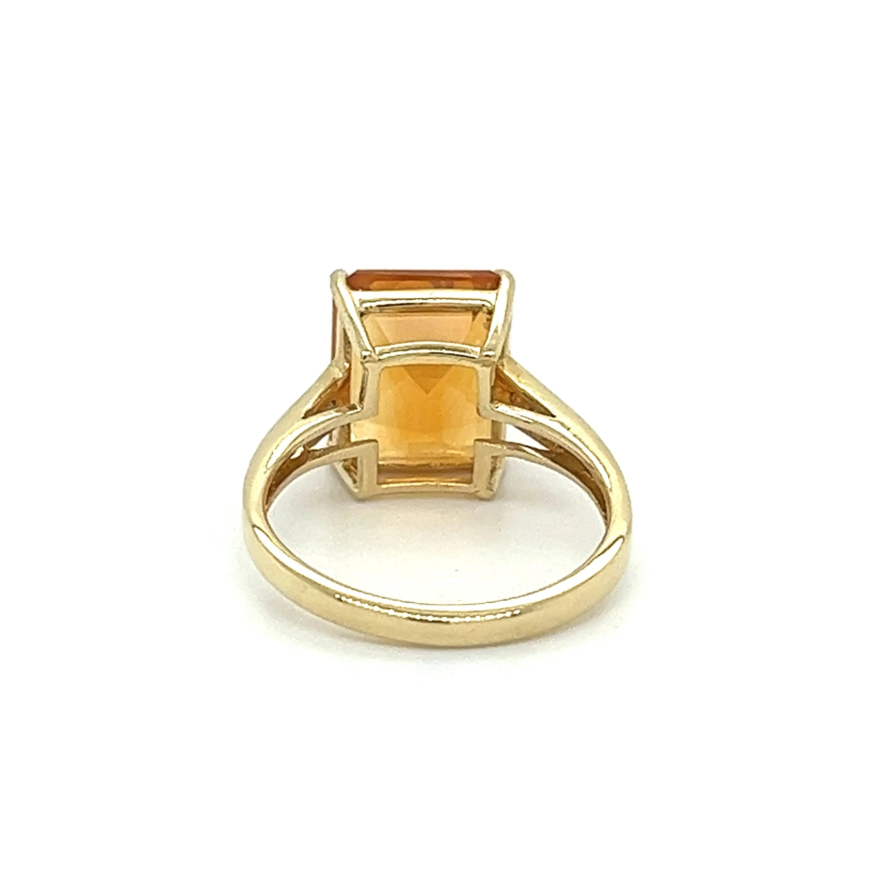7 Carat Emerald Cut Citrine and Round Cut Diamond Ring in 14k Yellow Gold - Image 3