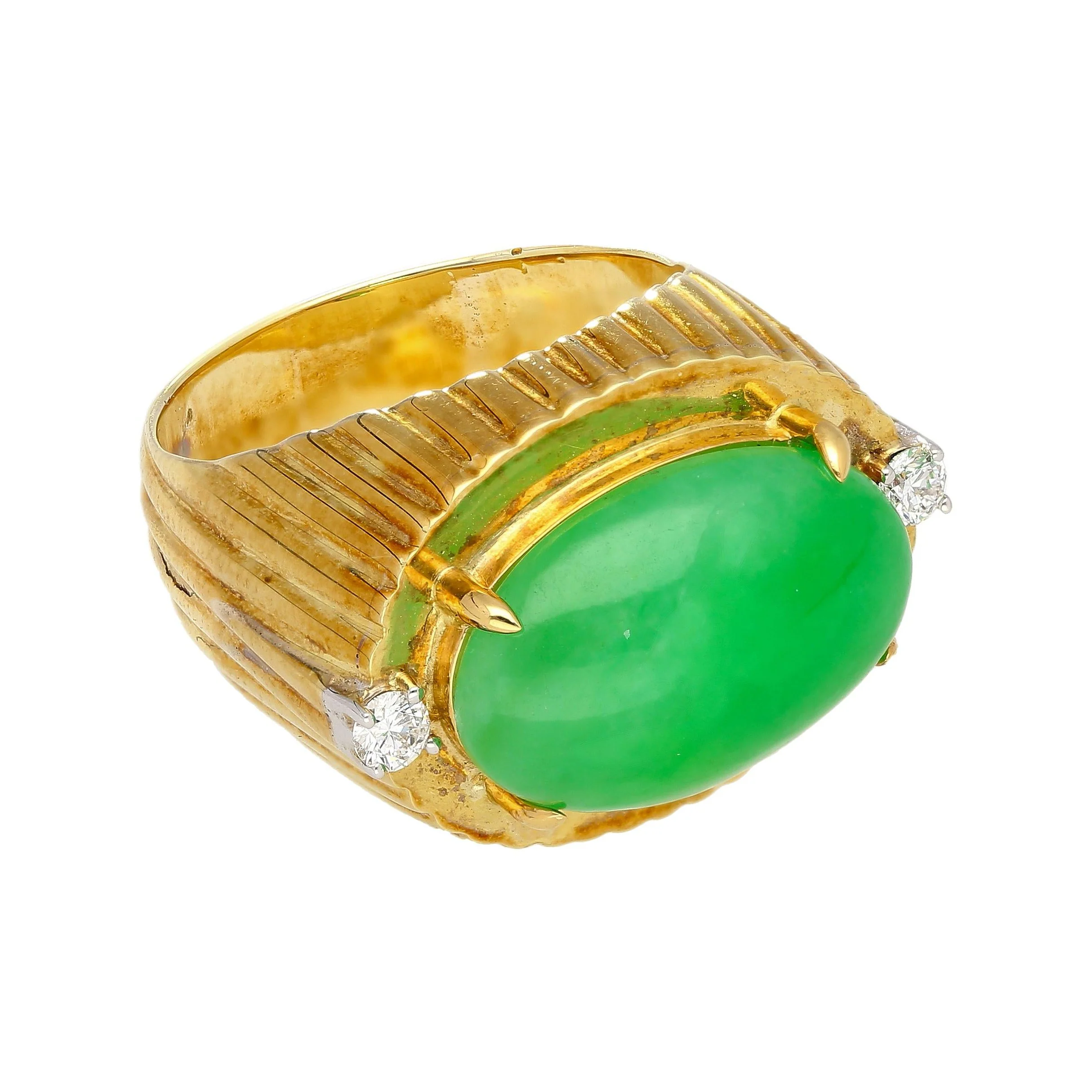 9.40 Carat Type A Fei Cui Jadeite Jade and Diamond Ring in Textured 18K Gold - Image 5
