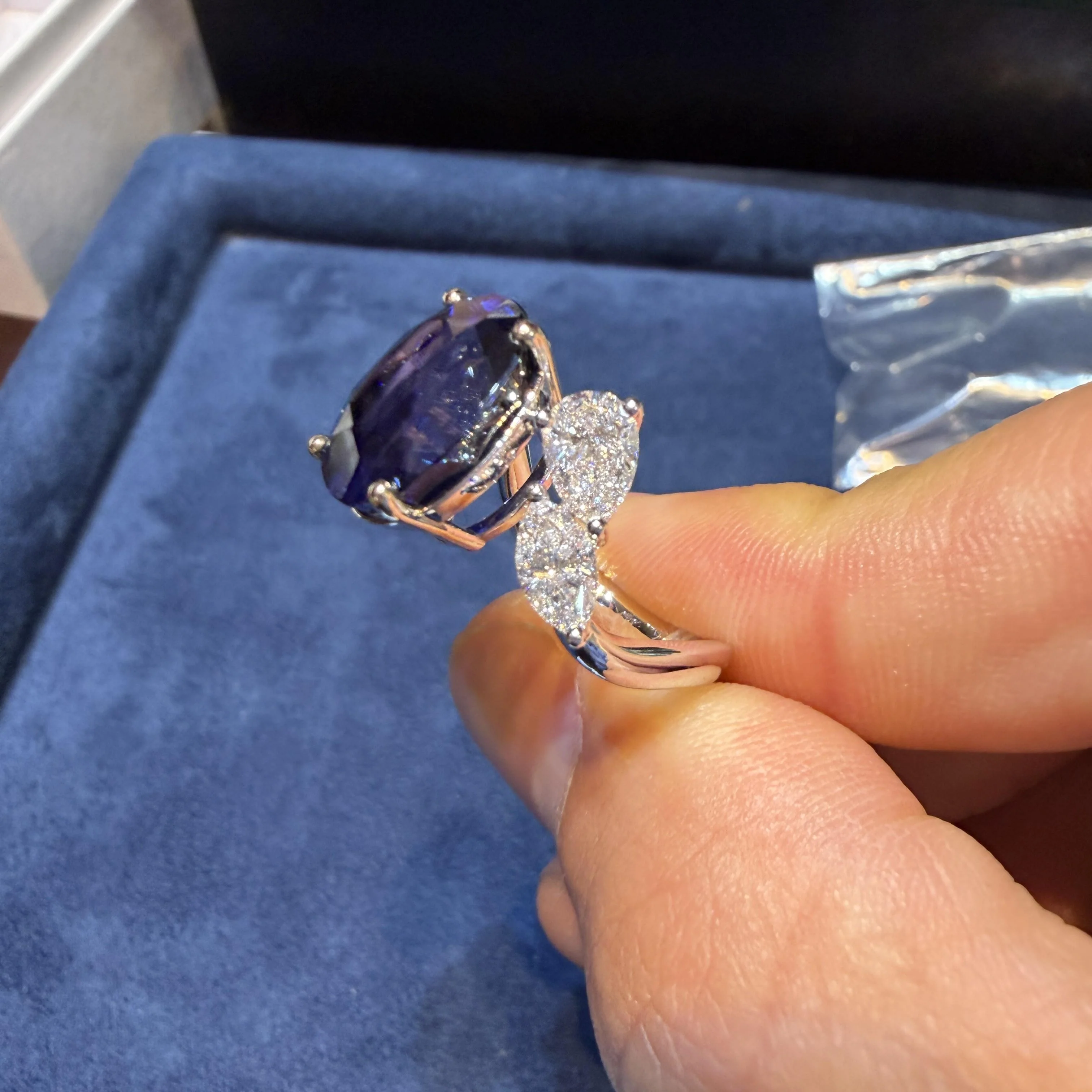 9.5 Carat No Heat Blue Sapphire and Pear Diamond Wing Ring - Image 11