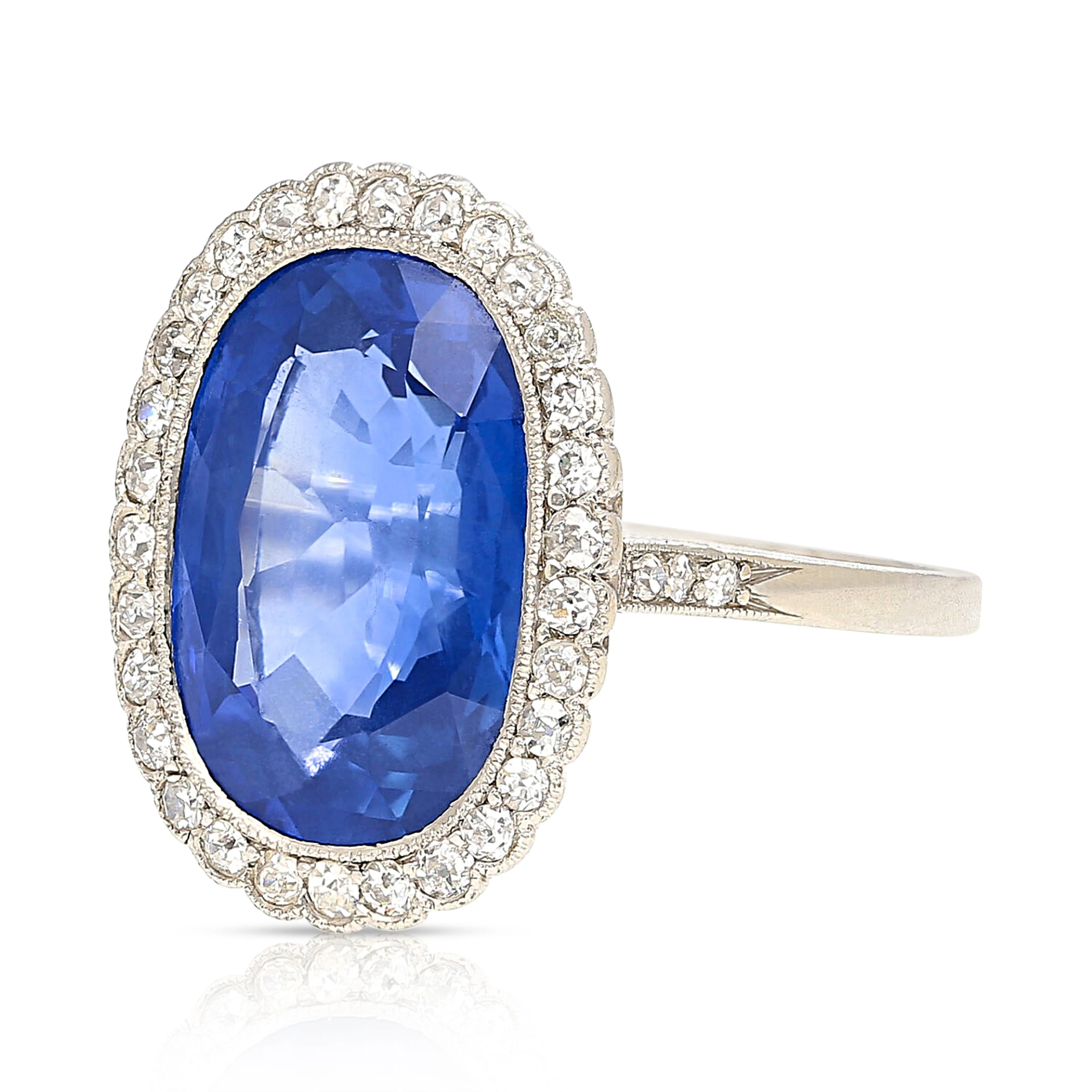 AGL Certified 7.76 Carat No Heat Burma Oval Blue Sapphire Vintage Edwardian Ring in Platinum - Image 4