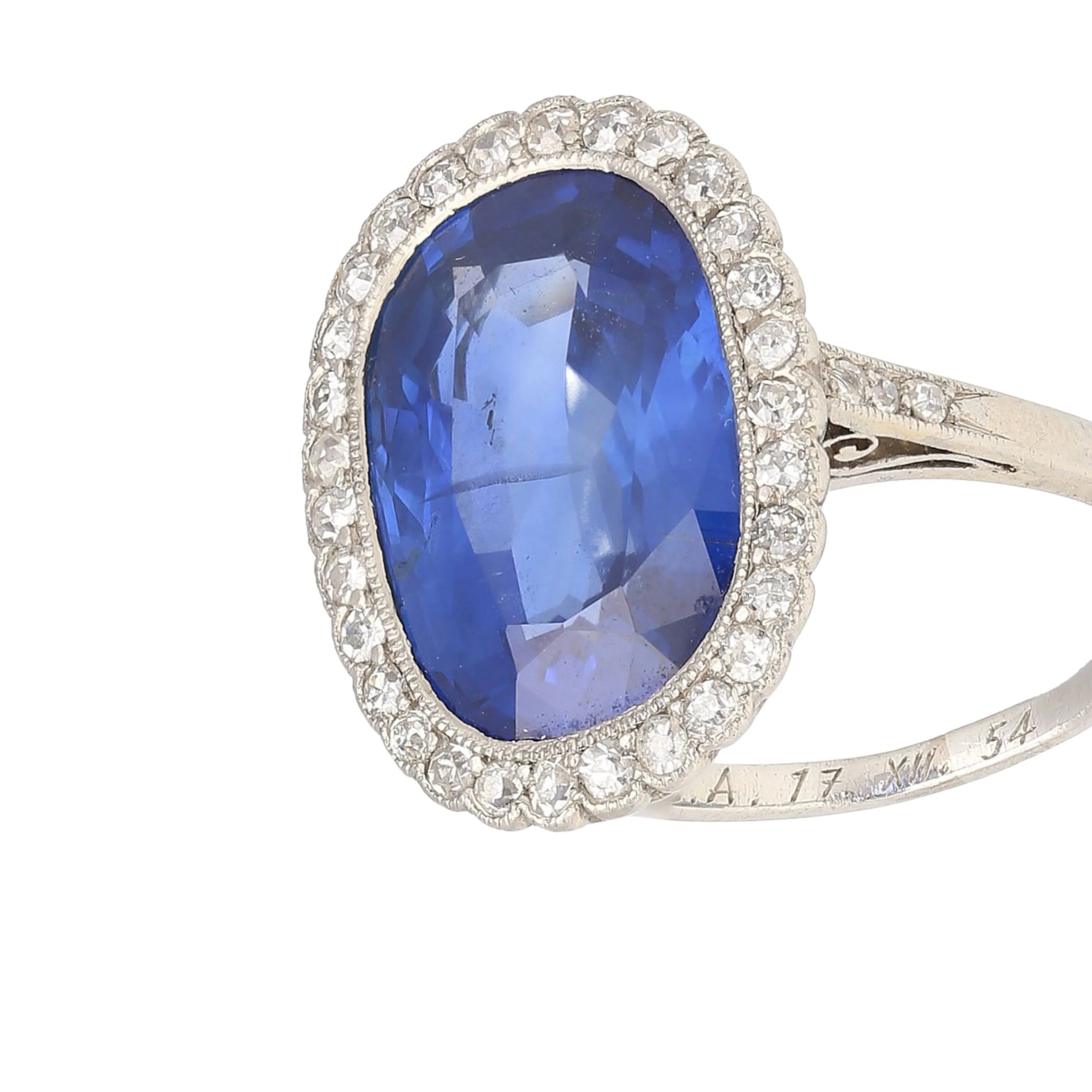 AGL Certified 7.76 Carat No Heat Burma Oval Blue Sapphire Vintage Edwardian Ring in Platinum - Image 7