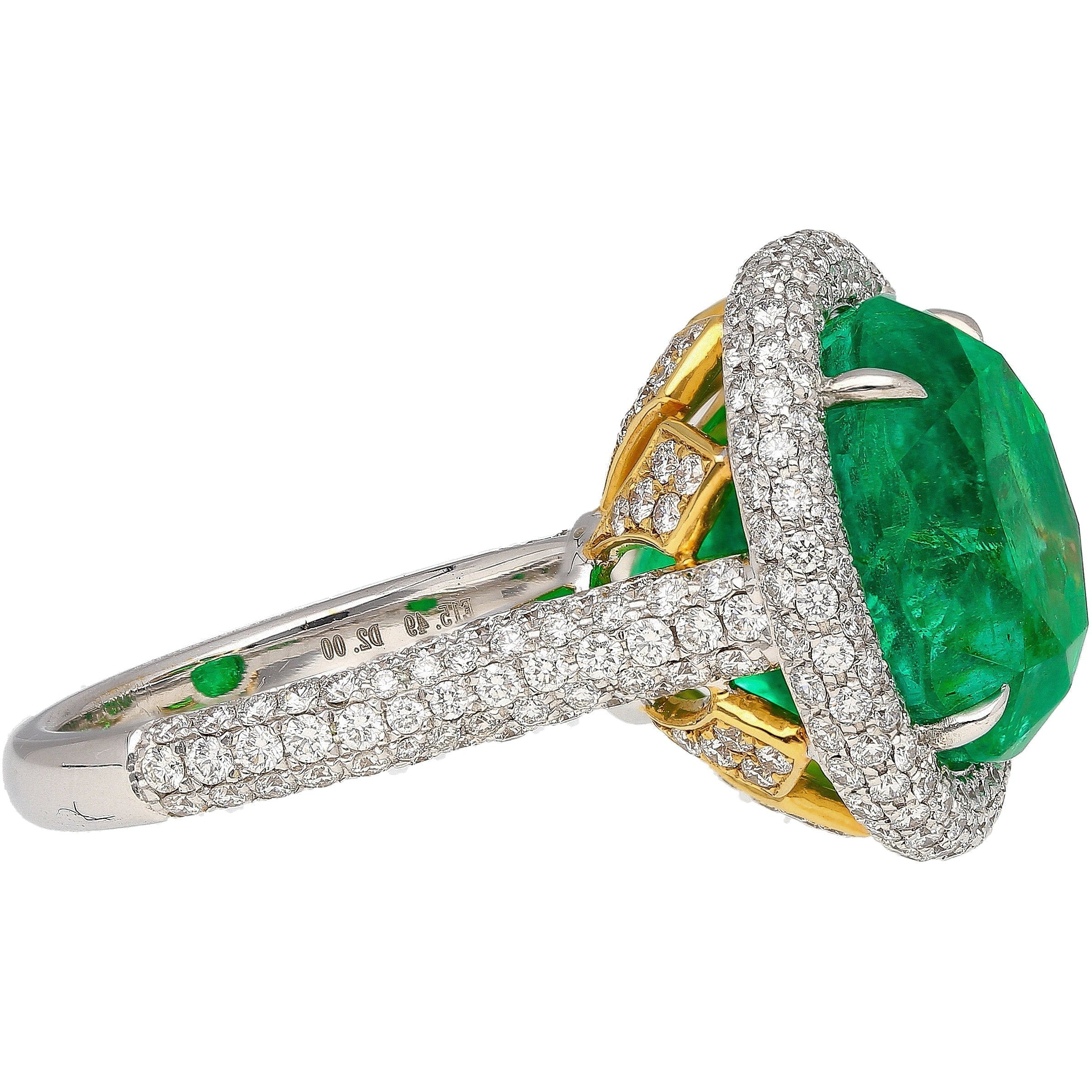 AGL Certified 15 Carat Round Cut Colombian Emerald and Diamond Halo Ring - Image 6