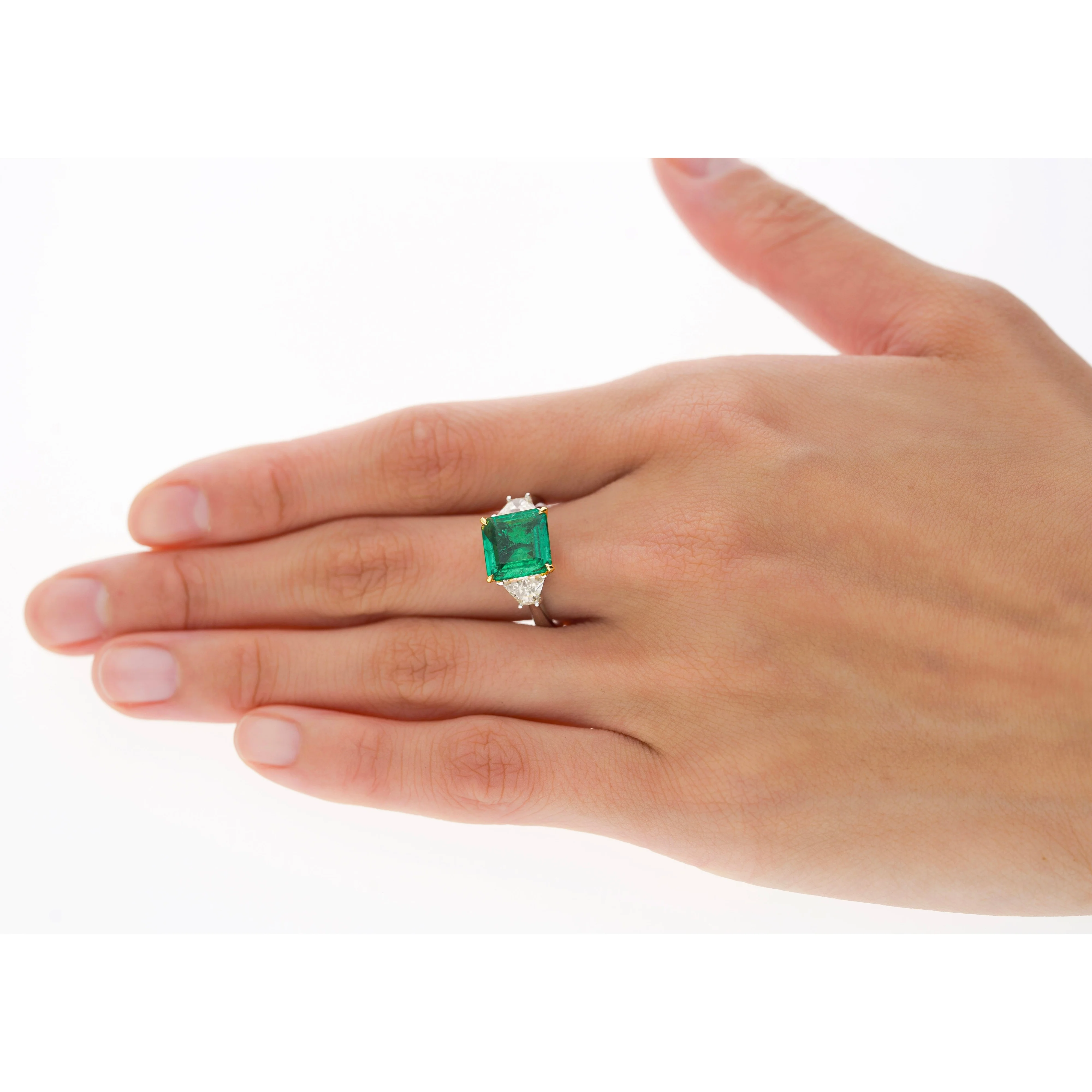 AGL Cert. 2.44 Carat No Oil Colombian Emerald & Trapezoid Diamond Ring - Image 10