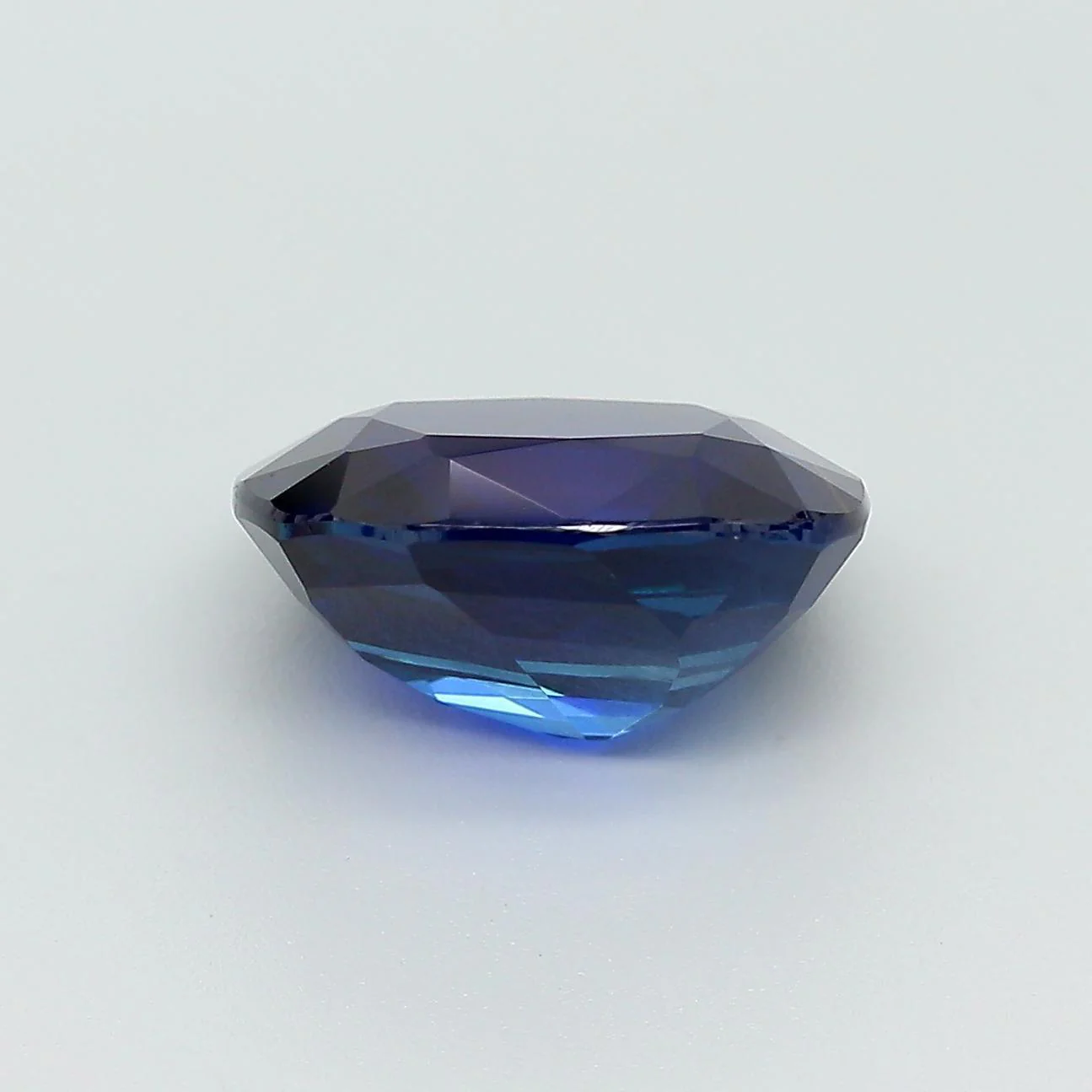 AGL Certified 5.75 Carat Burma No Heat Cushion Cut Blue Sapphire Loose Stone - Image 5