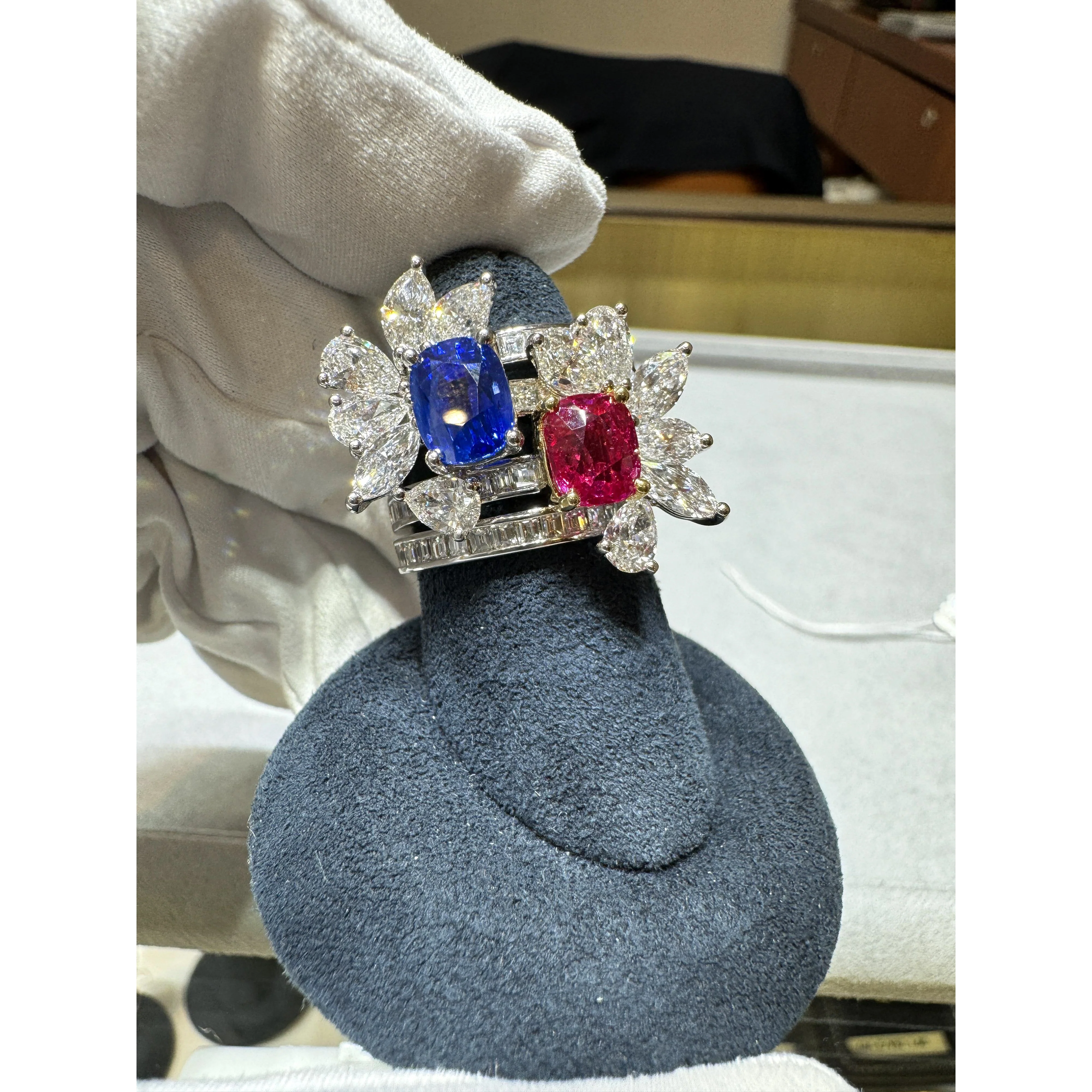 AGL Certified 8 Carat No Heat Kashmir Sapphire, Burma Ruby, & Diamond Stack Ring - Image 15