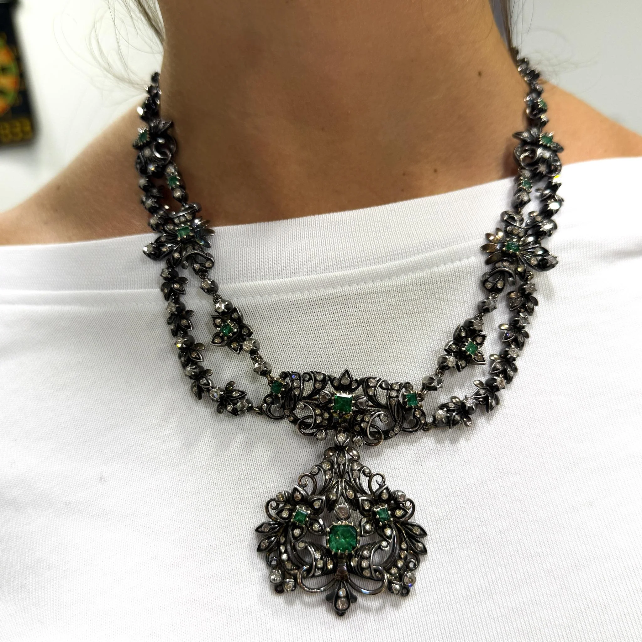 Antique Victorian Emerald Rose Cut Diamond Silver/Gold Parure Suite Necklace - Image 16