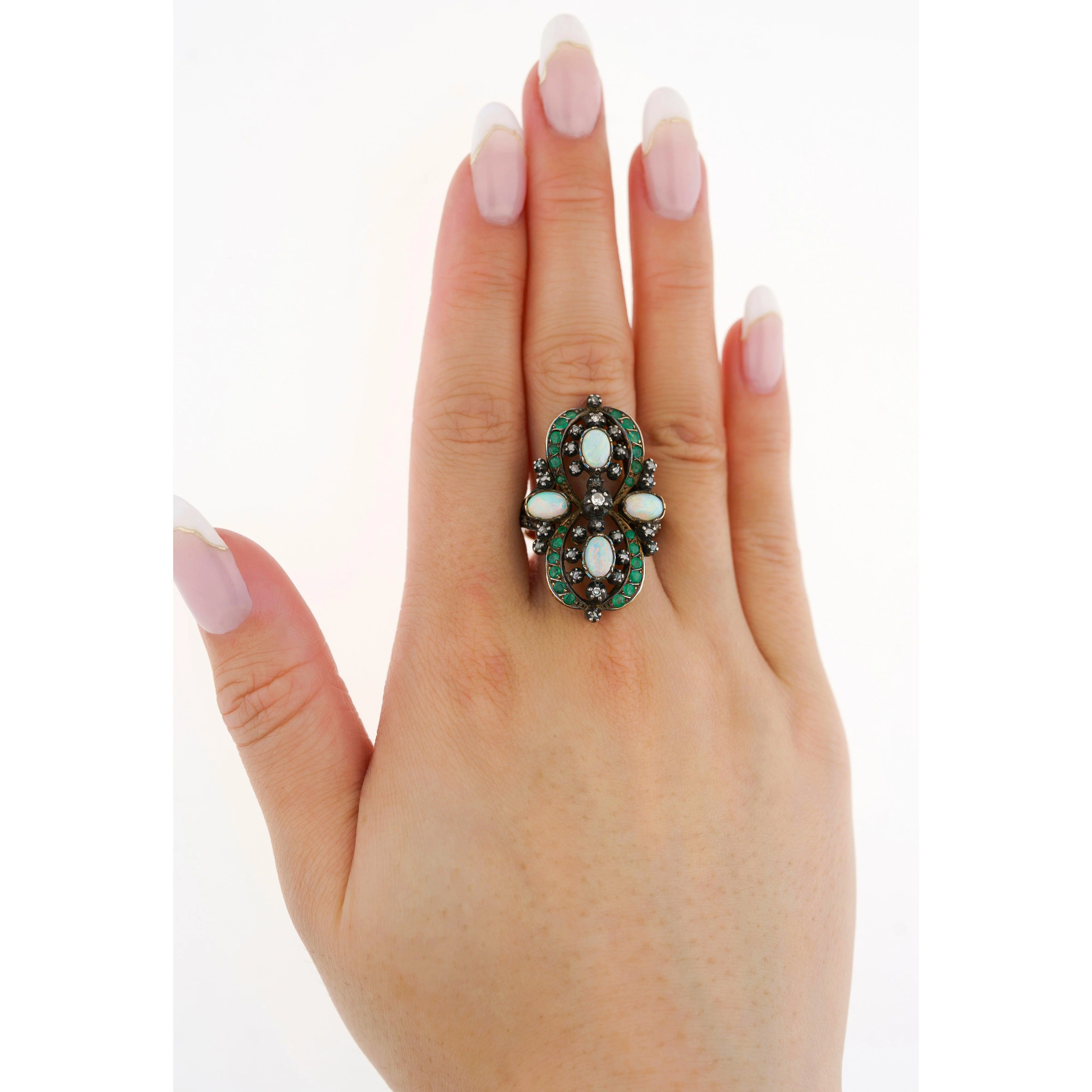 Antique Victorian Era 1800s Opal, Emerald, and Diamond Ring in Gold and Silver - Image 7