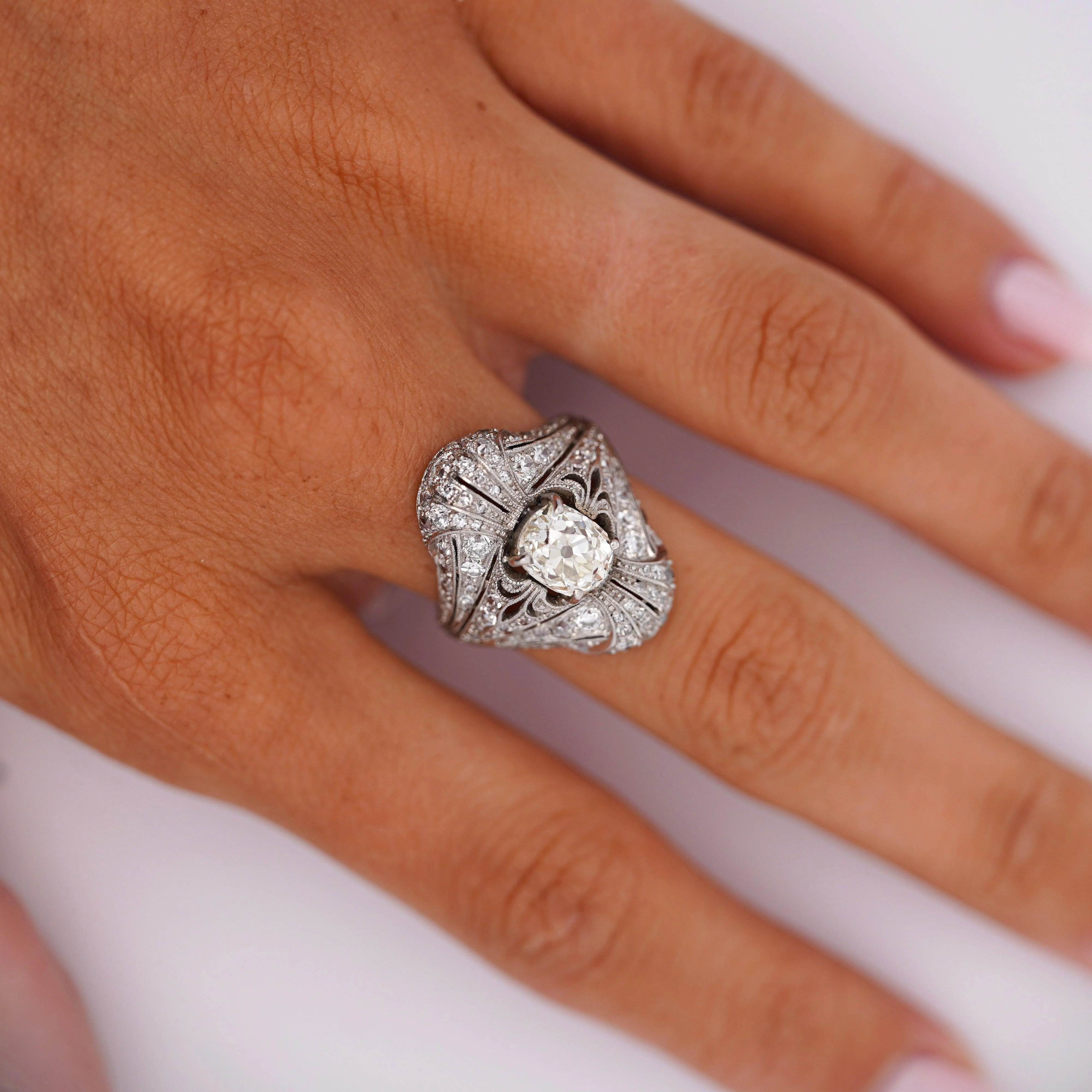 Art Deco 1.55 Carat Old European Cut Diamond Milgrain Filigree Platinum Ring - Image 2