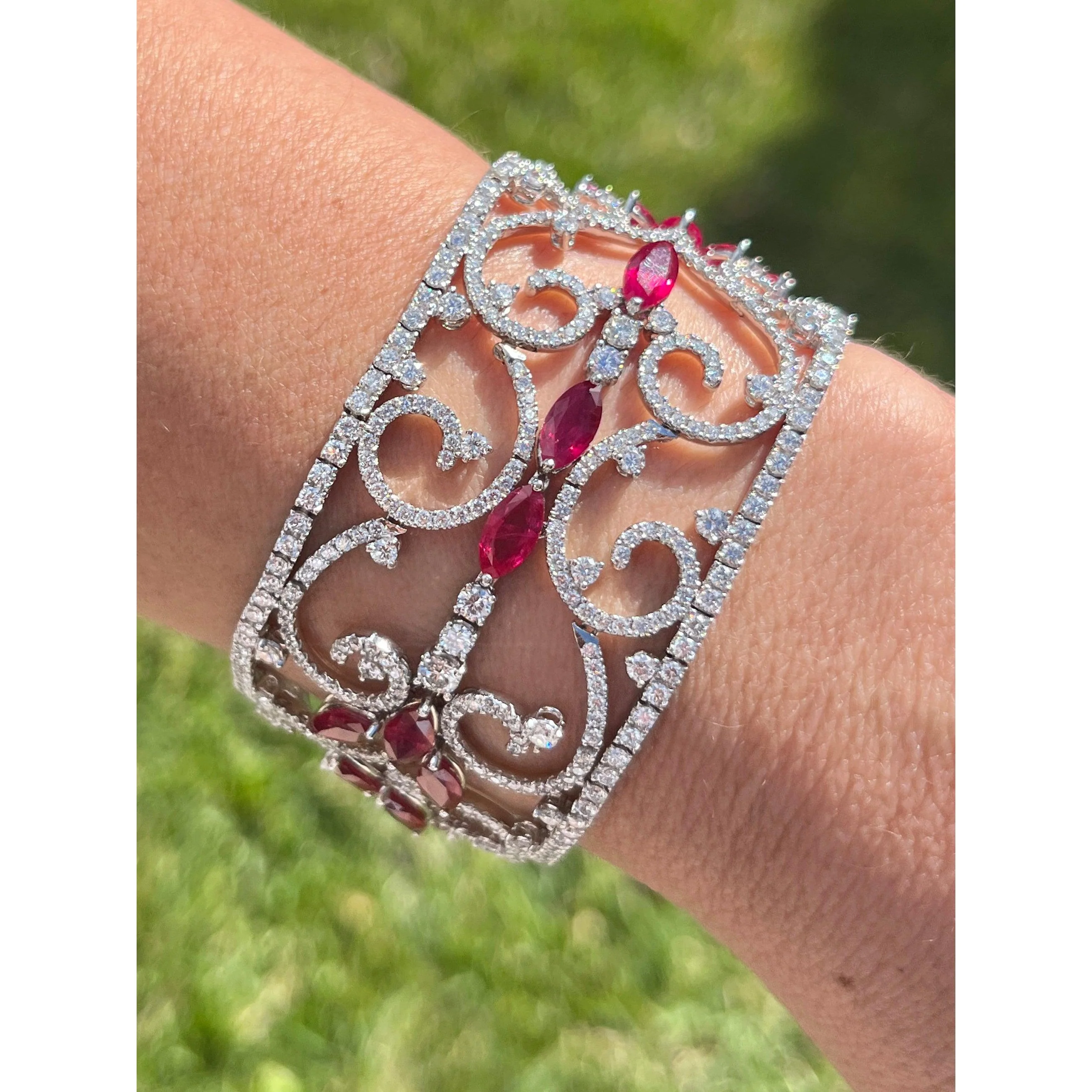 Art Deco 35 Carat Ruby & 11 Carat Diamond Filigree Floral Motif Bracelet in 18K White Gold - Image 7
