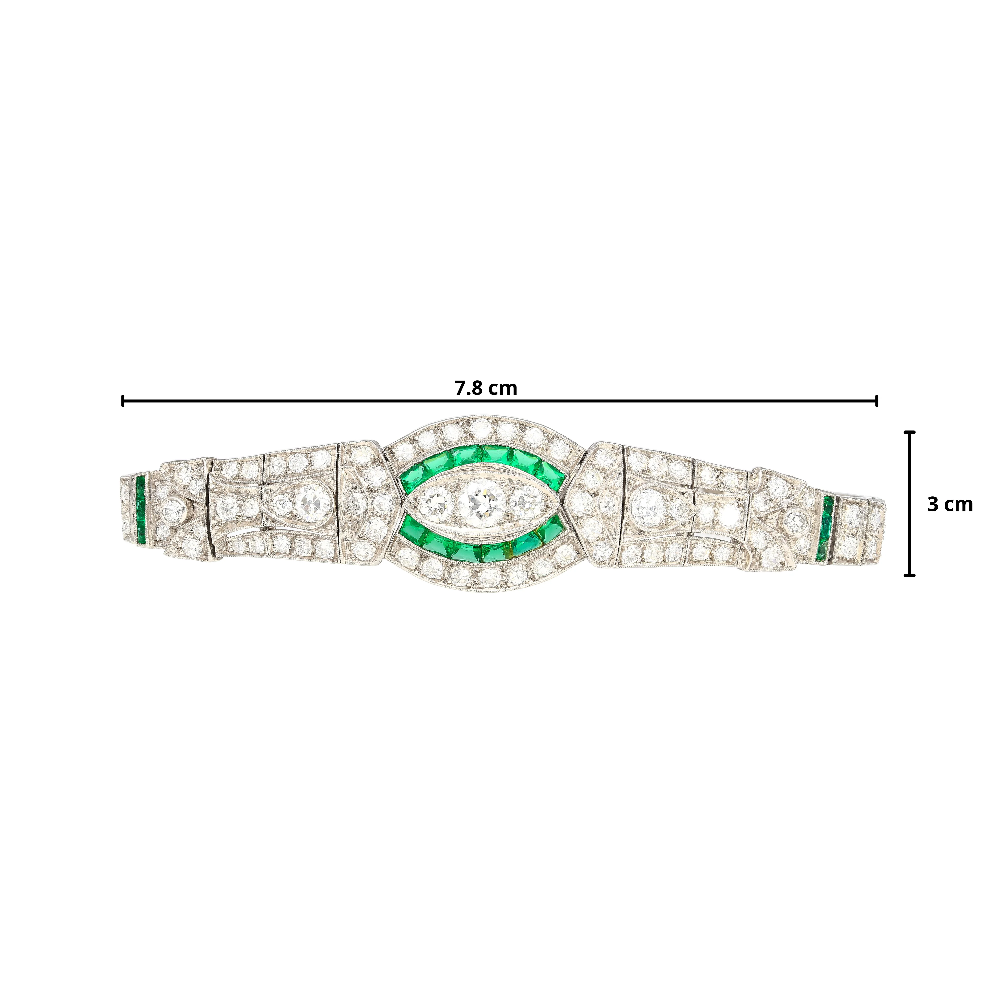 Vintage Art Deco Old Euro Cut Diamond and Emerald Bracelet in Platinum - Image 7