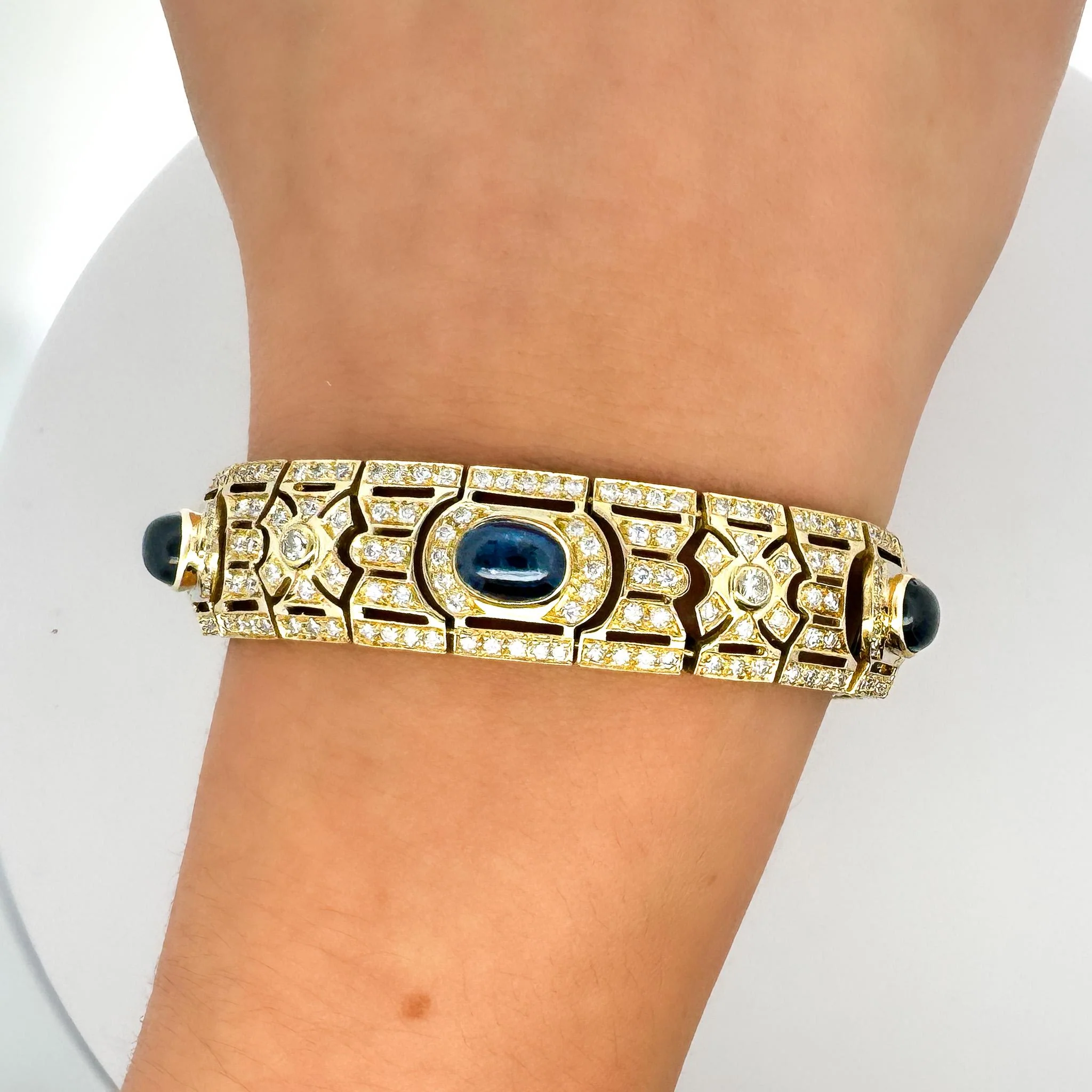 Art Deco Style 12 Carat Cabochon Sapphire & Diamond 18K Gold Bracelet - Image 9
