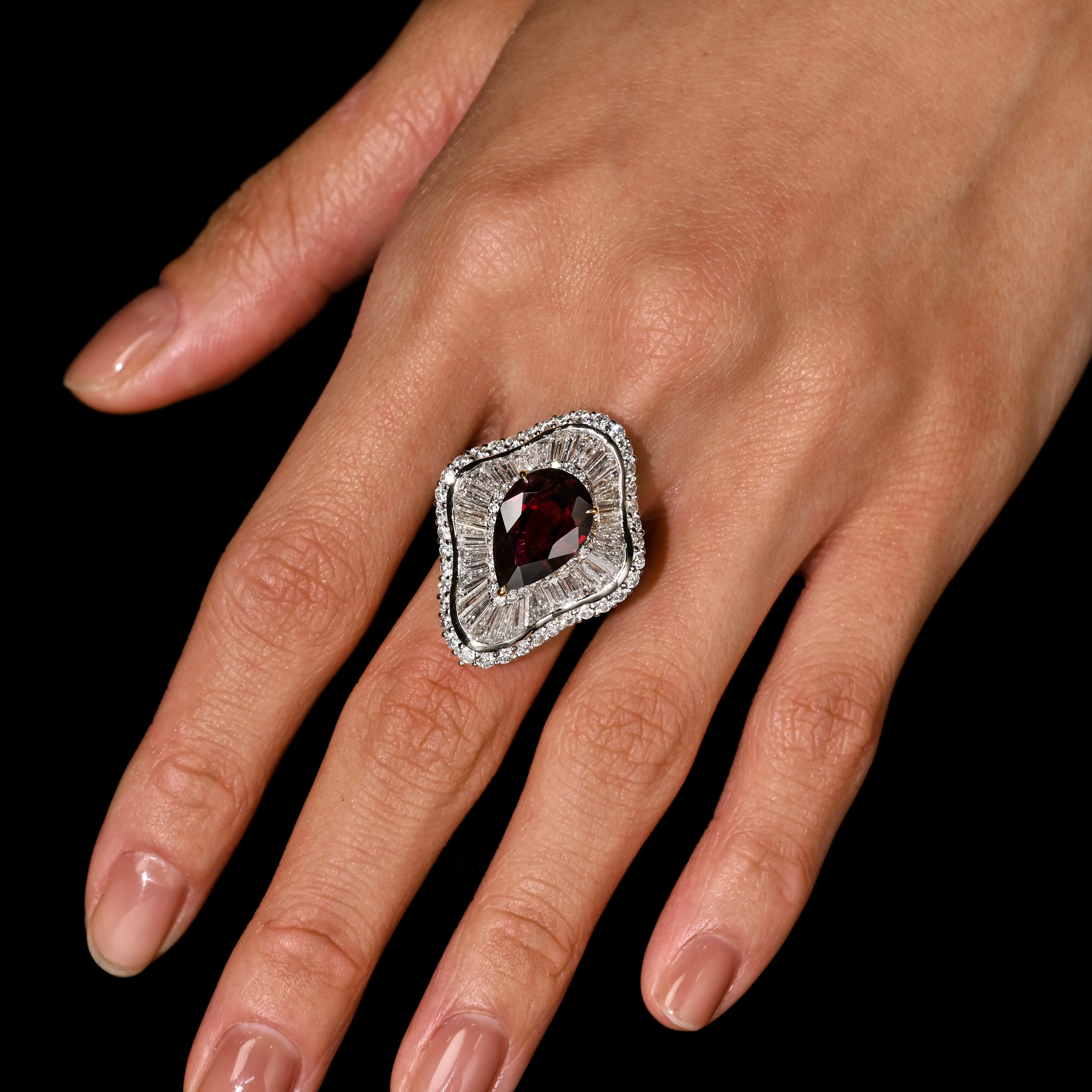 5.3 Carat Pear Cut Ruby & Baguette Diamond Ballerina White Gold Ring - Image 2
