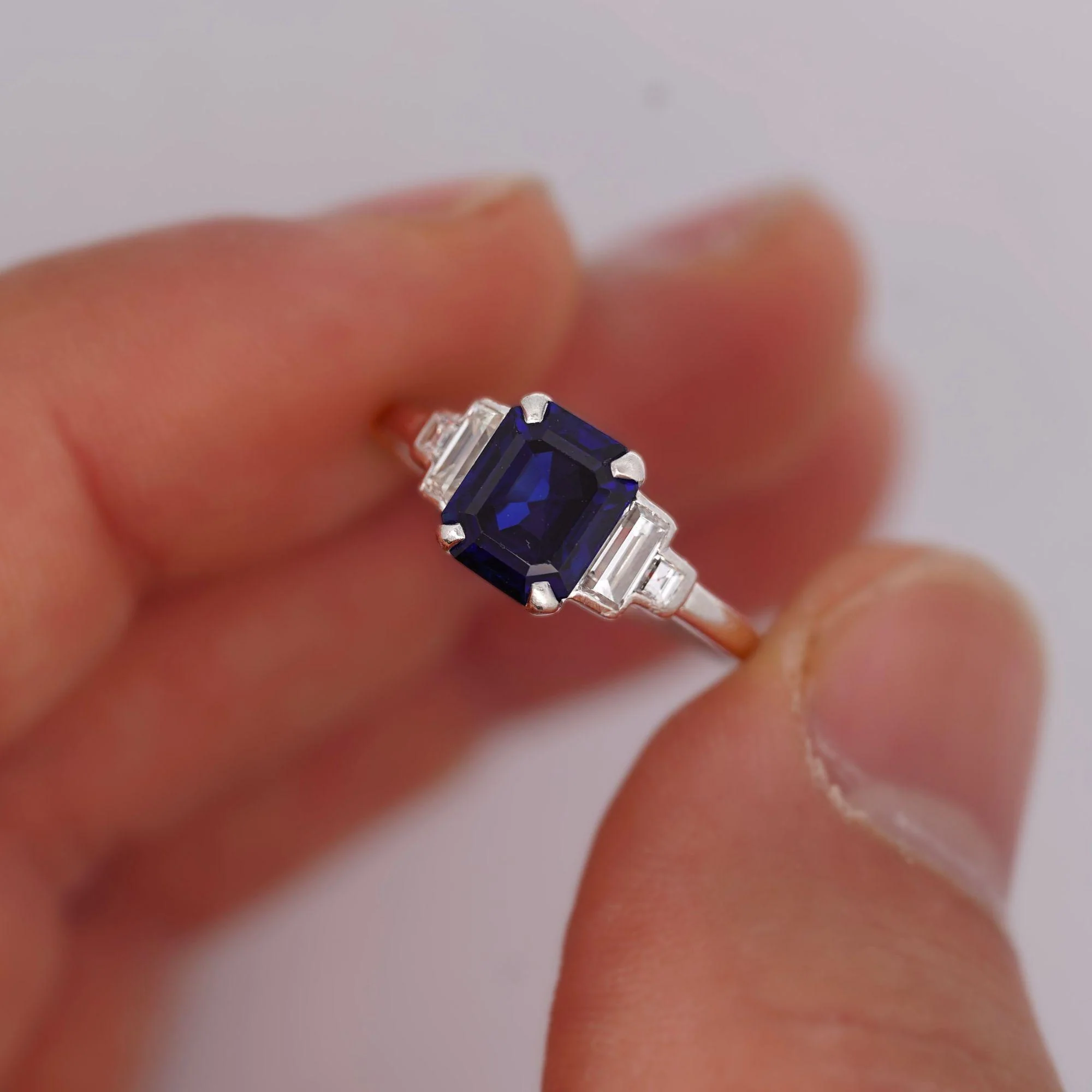 Cartier Paris Art Deco Royal Blue 2.3 Carat No Heat Sapphire and Diamond Ring - Image 15